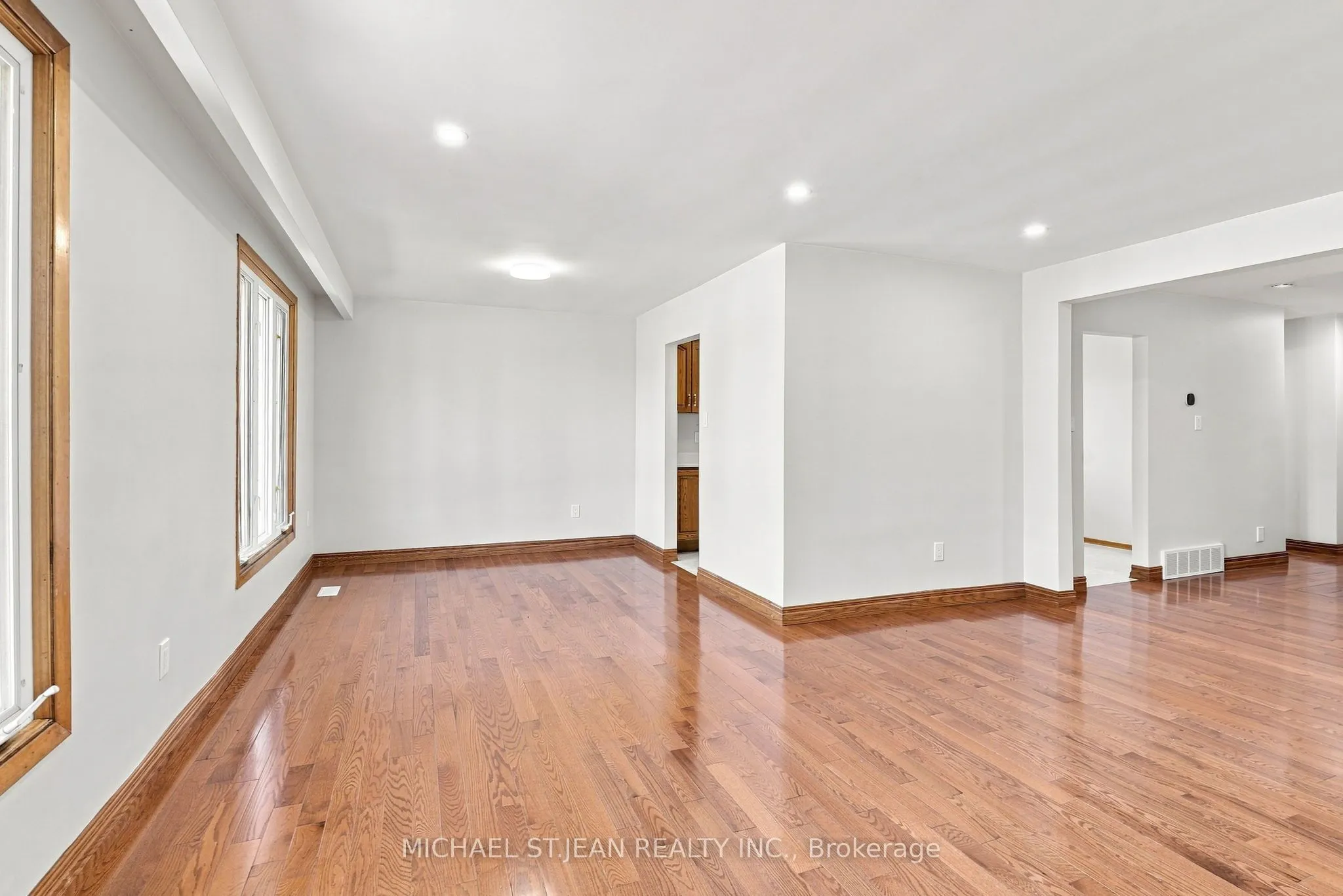 14 Green Forest Drive