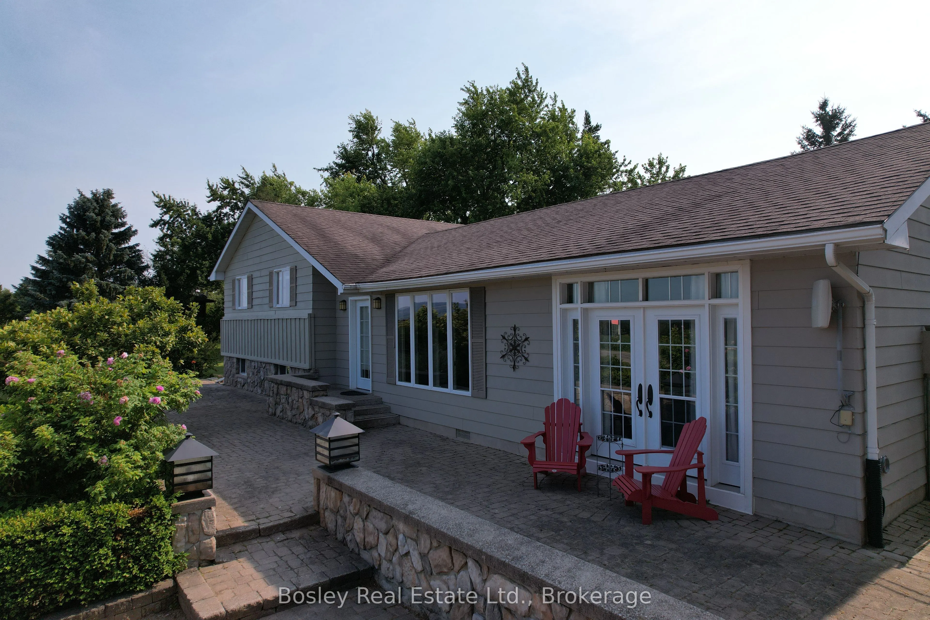 357190 The Blue Mountain Meaford Townline