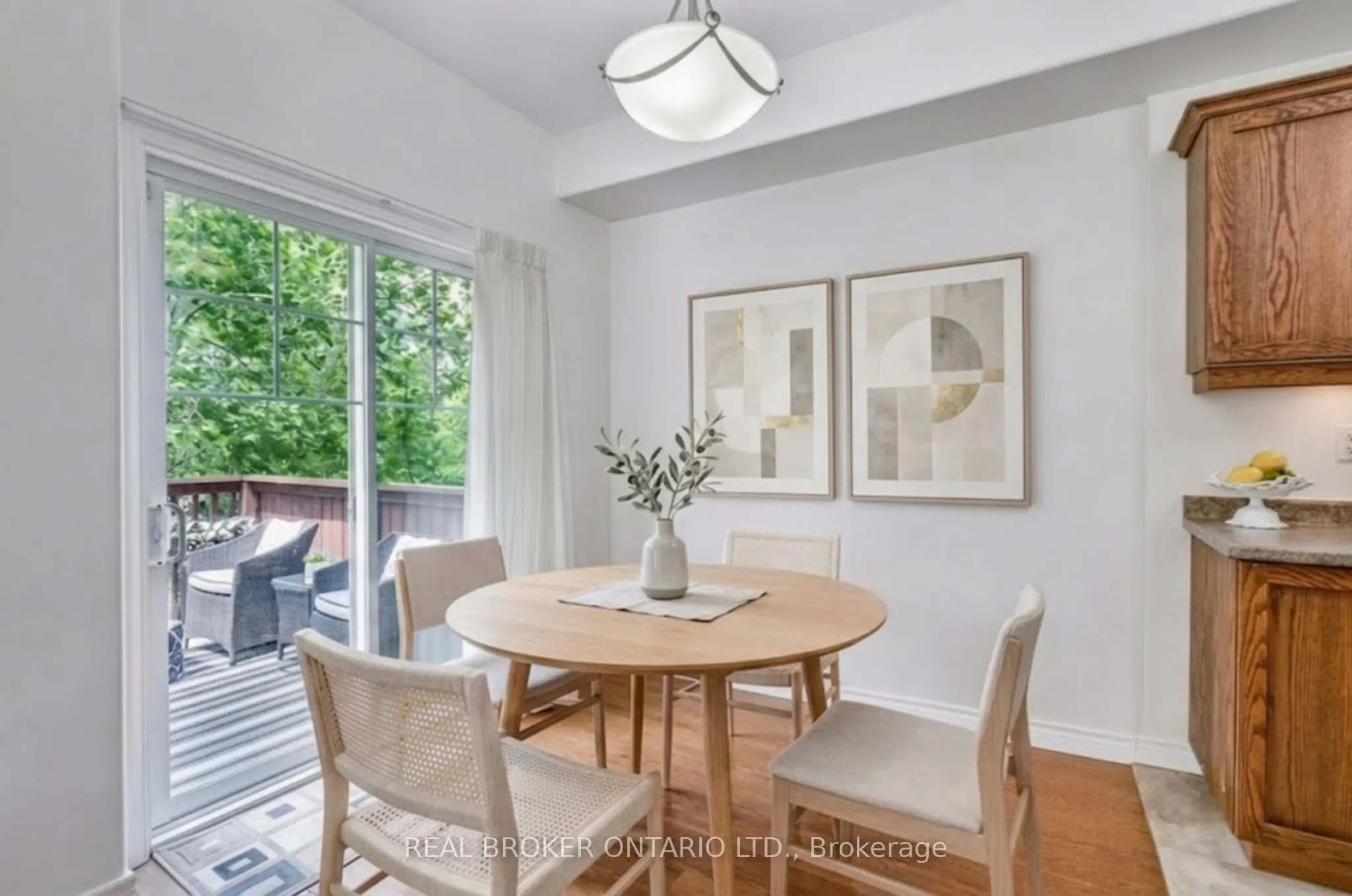 5 Liddycoat Lane #16
