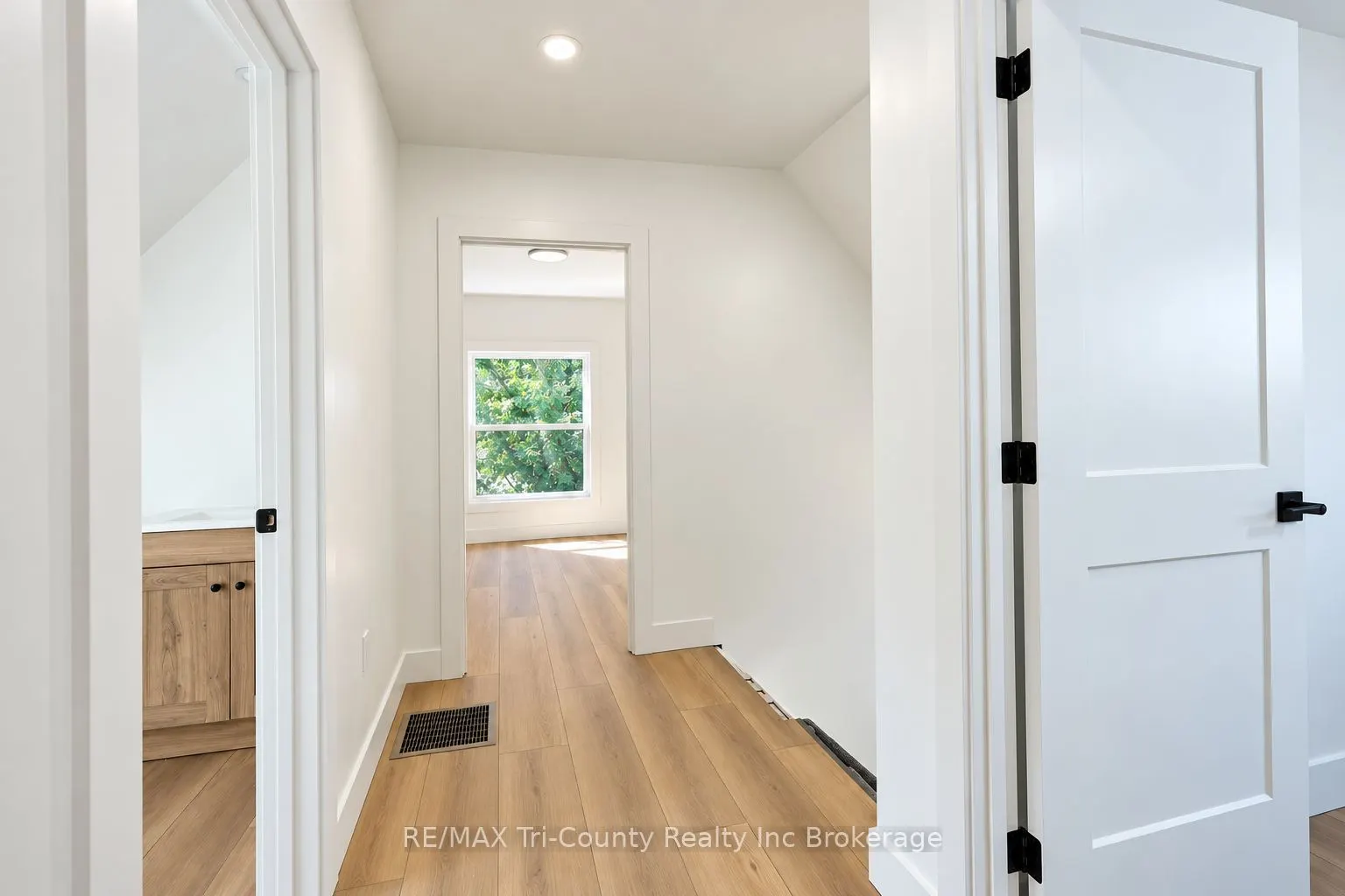 16 Redan Street