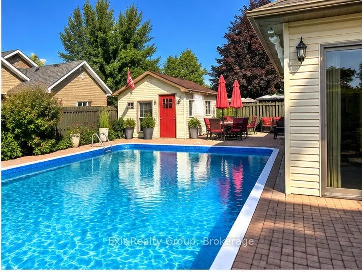 29 Chatterton Valley Crescent