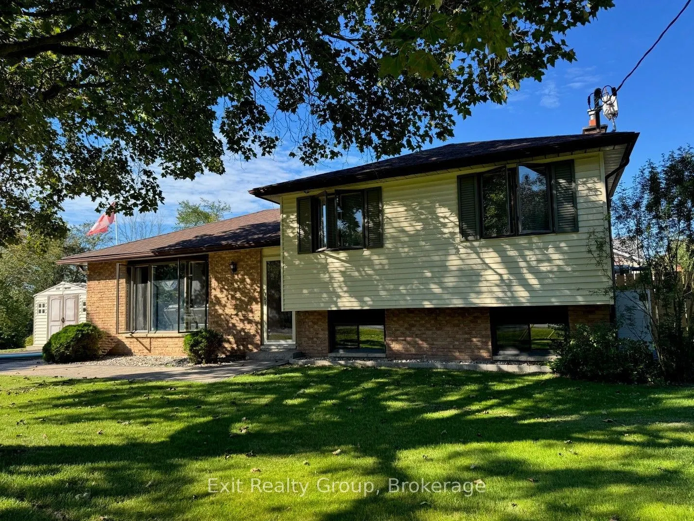 29 Chatterton Valley Crescent