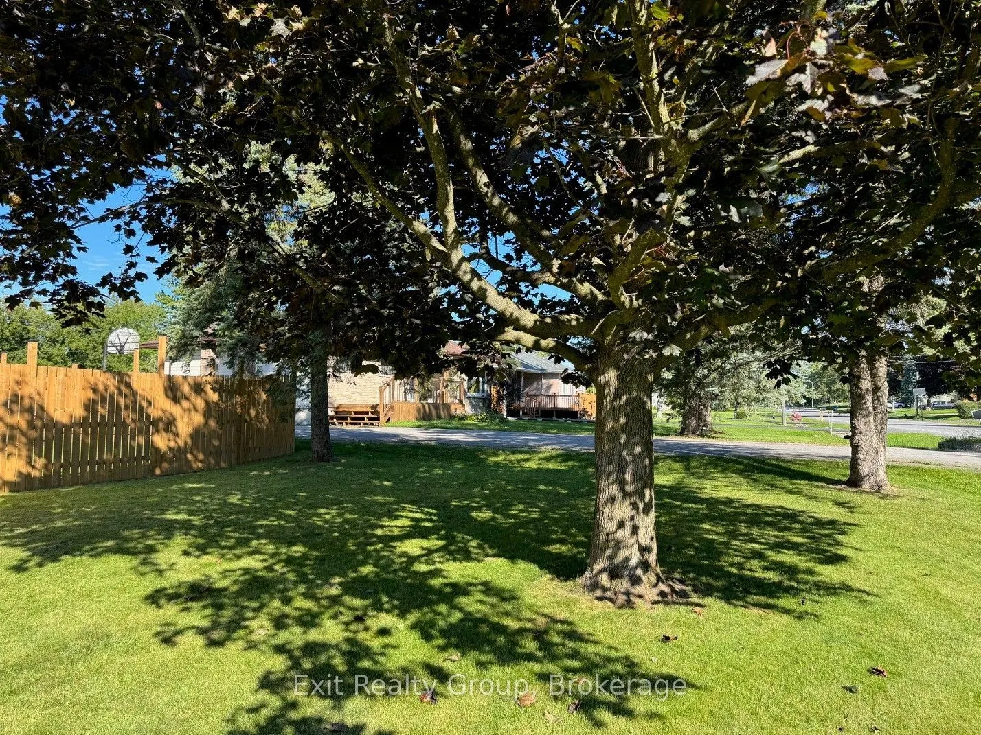 29 Chatterton Valley Crescent