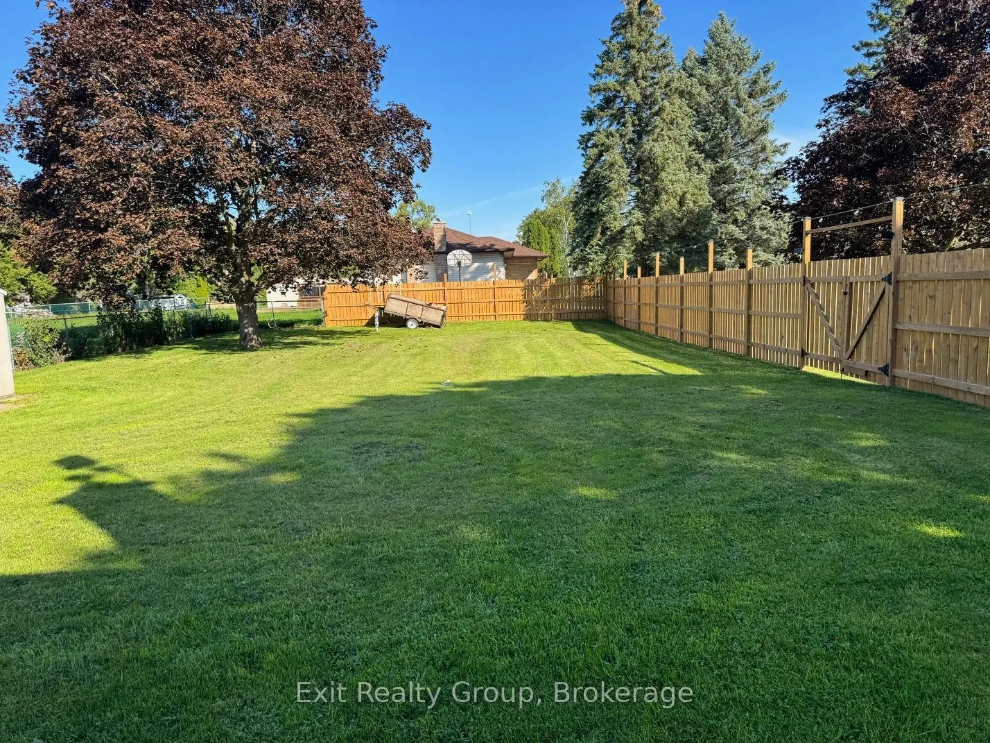 29 Chatterton Valley Crescent