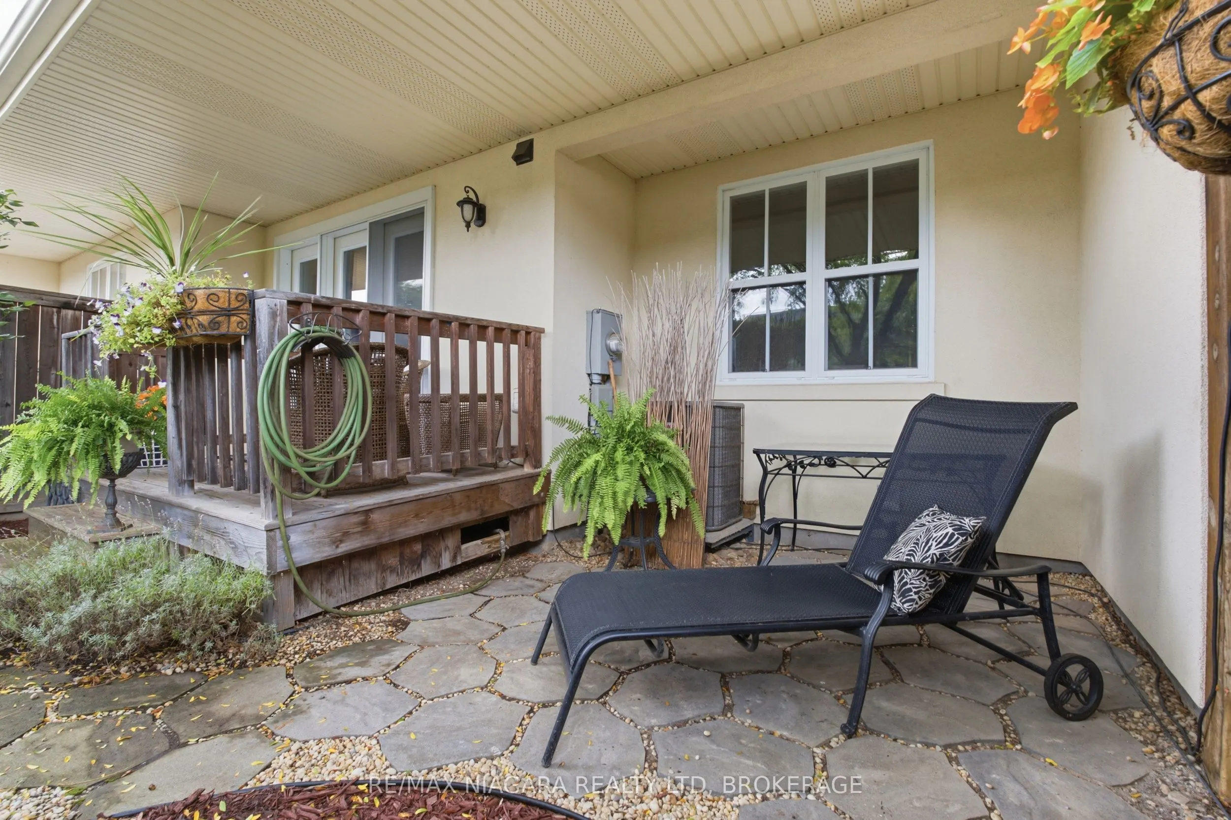 25 BALMORAL Drive