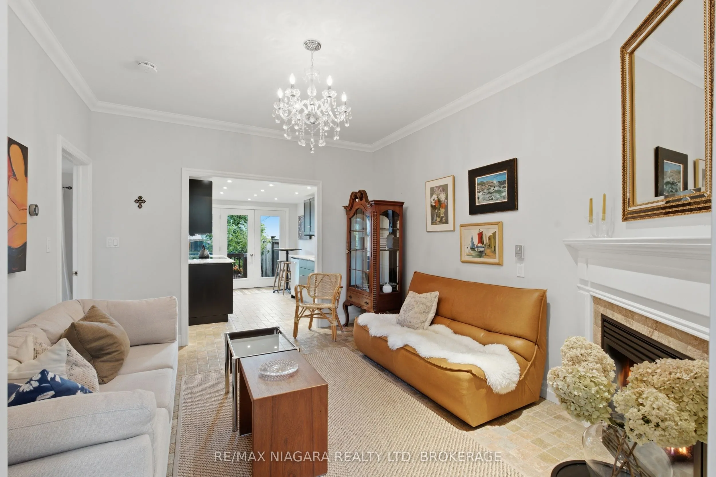 25 BALMORAL Drive