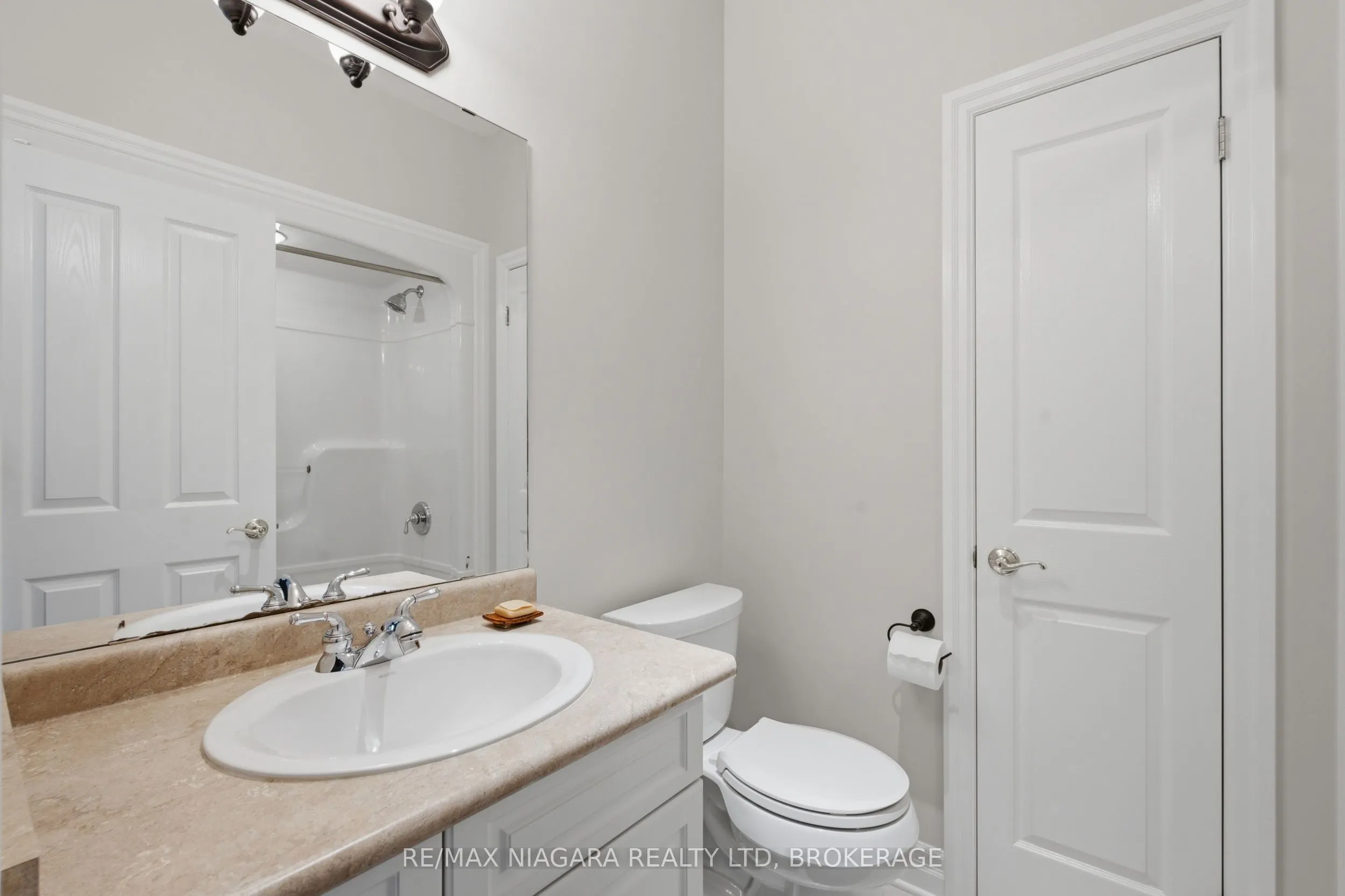 25 BALMORAL Drive