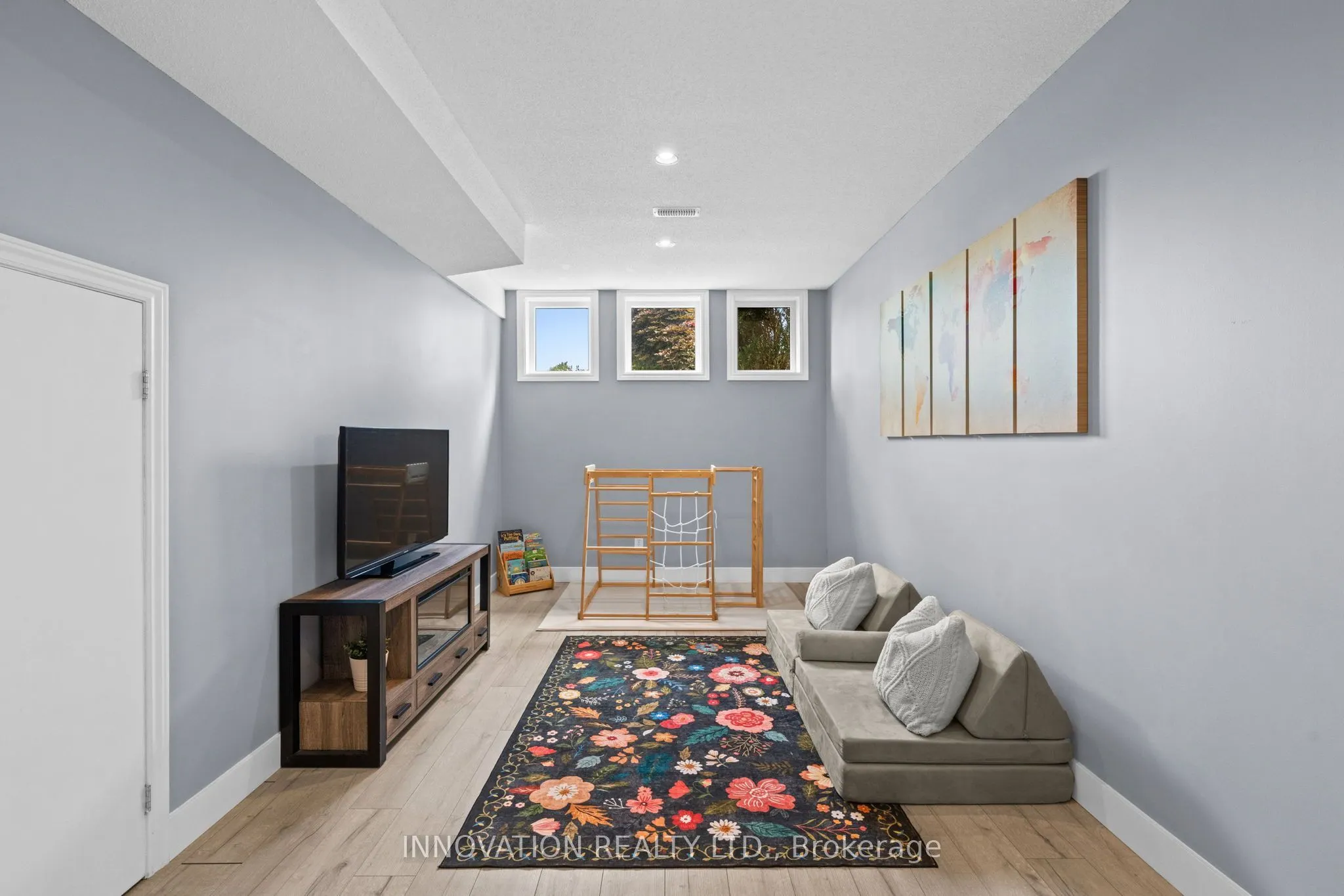 38 Steggall Crescent