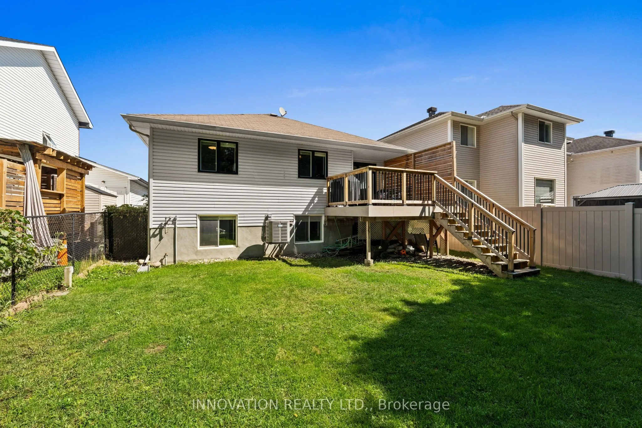 38 Steggall Crescent