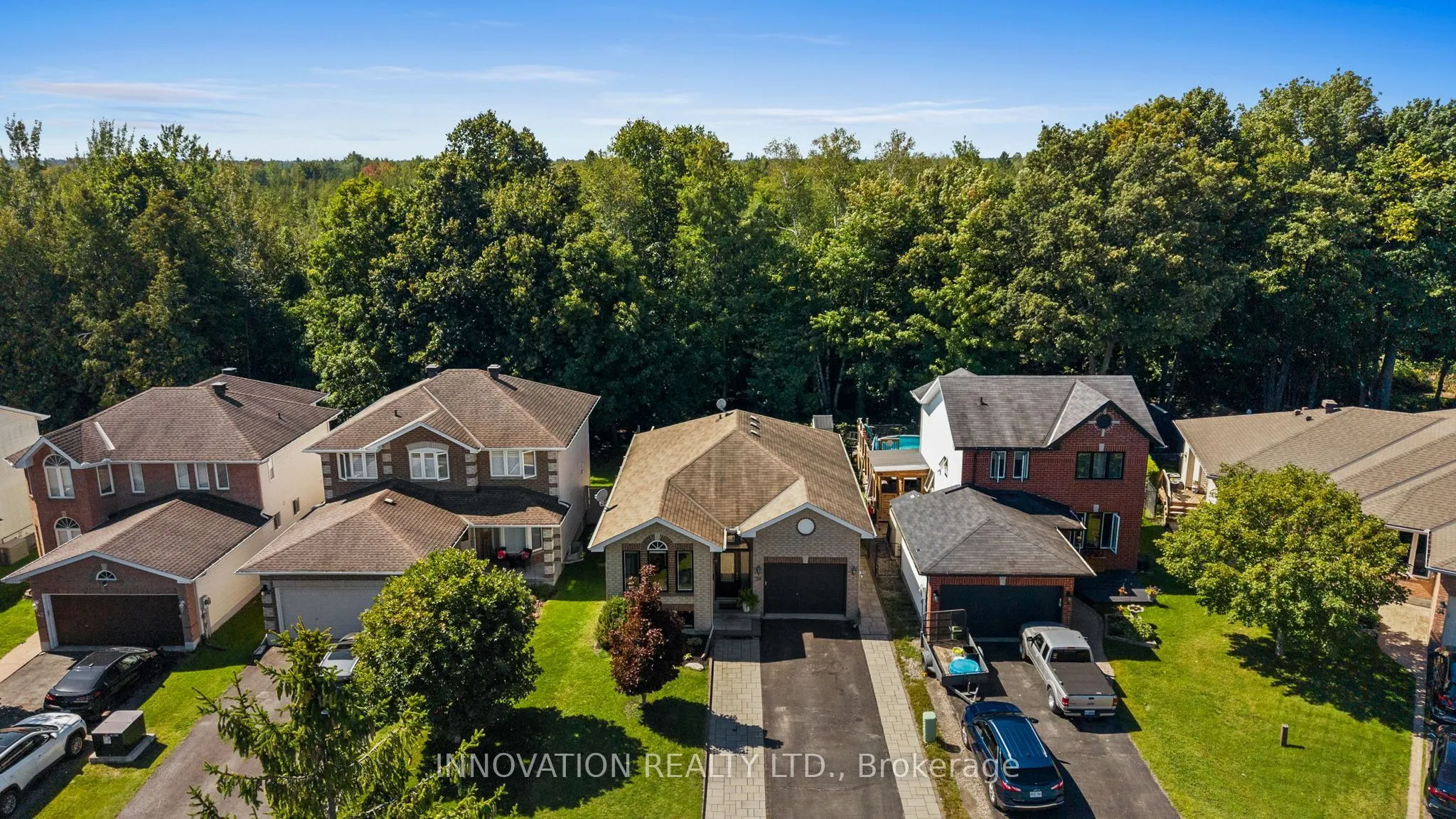 38 Steggall Crescent
