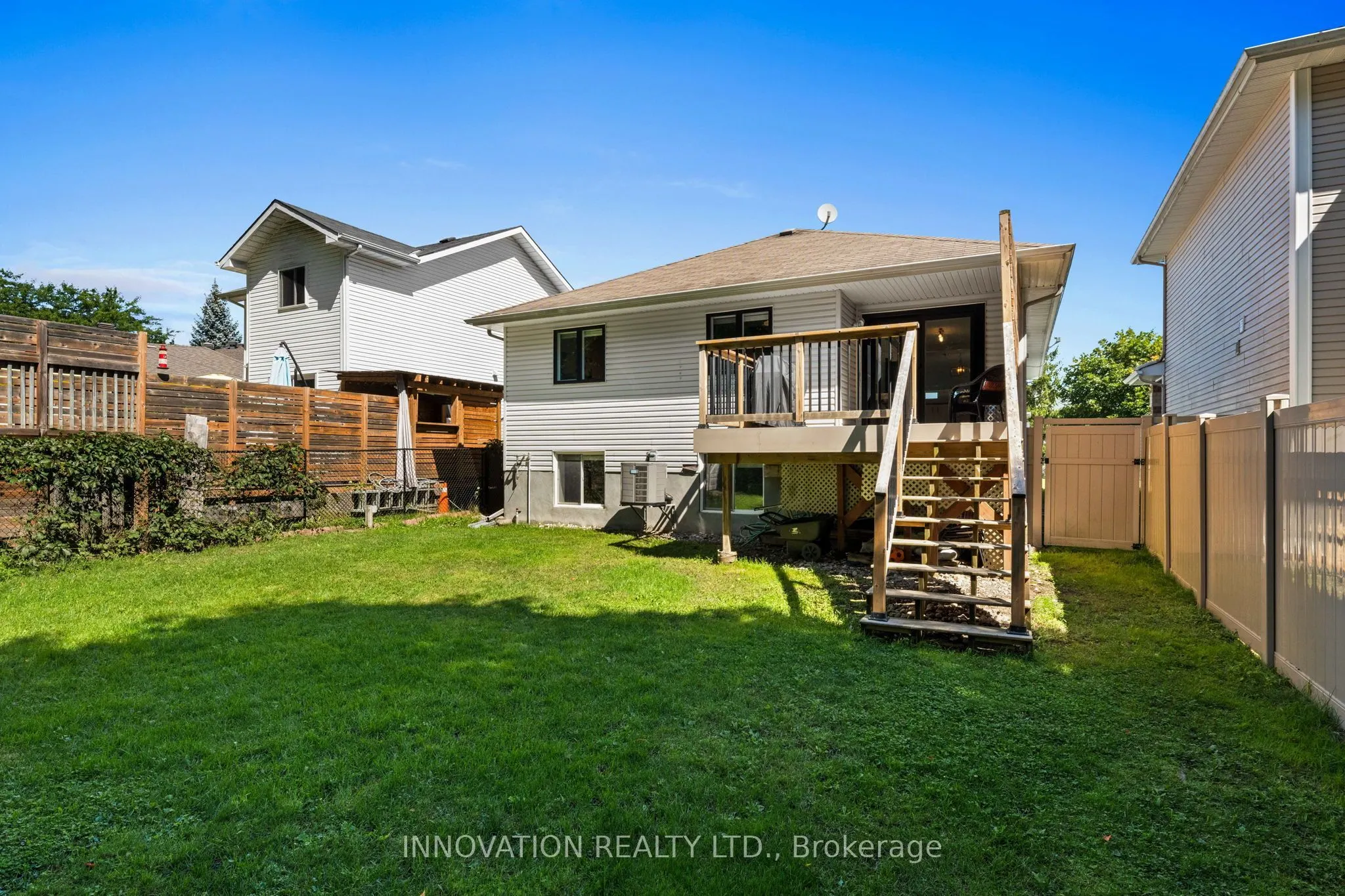 38 Steggall Crescent