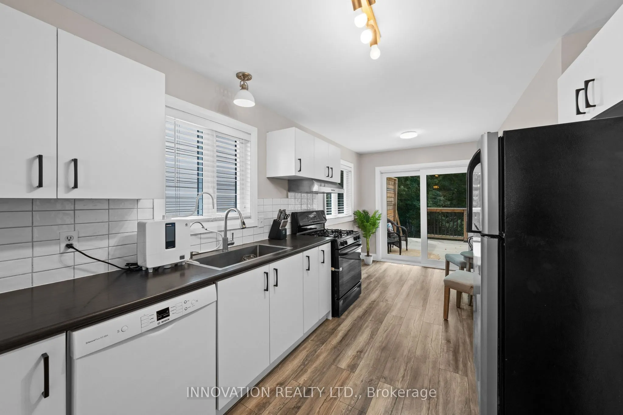 38 Steggall Crescent