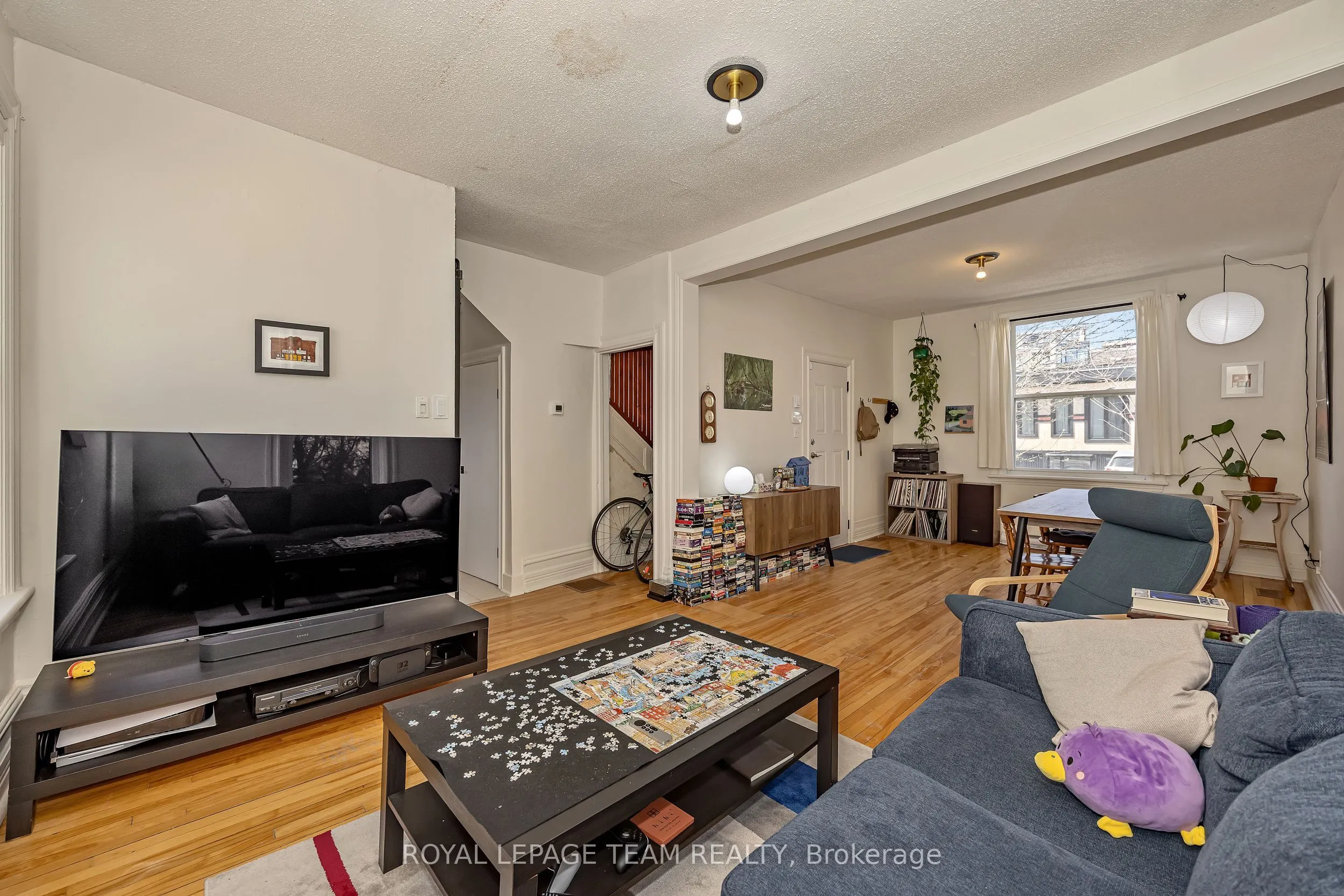11 Sherbrooke Avenue