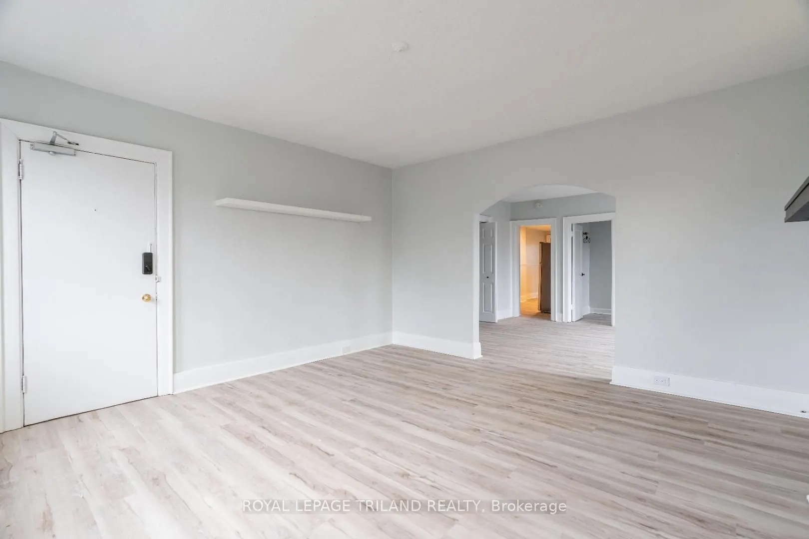 425 Mckenzie Avenue #3