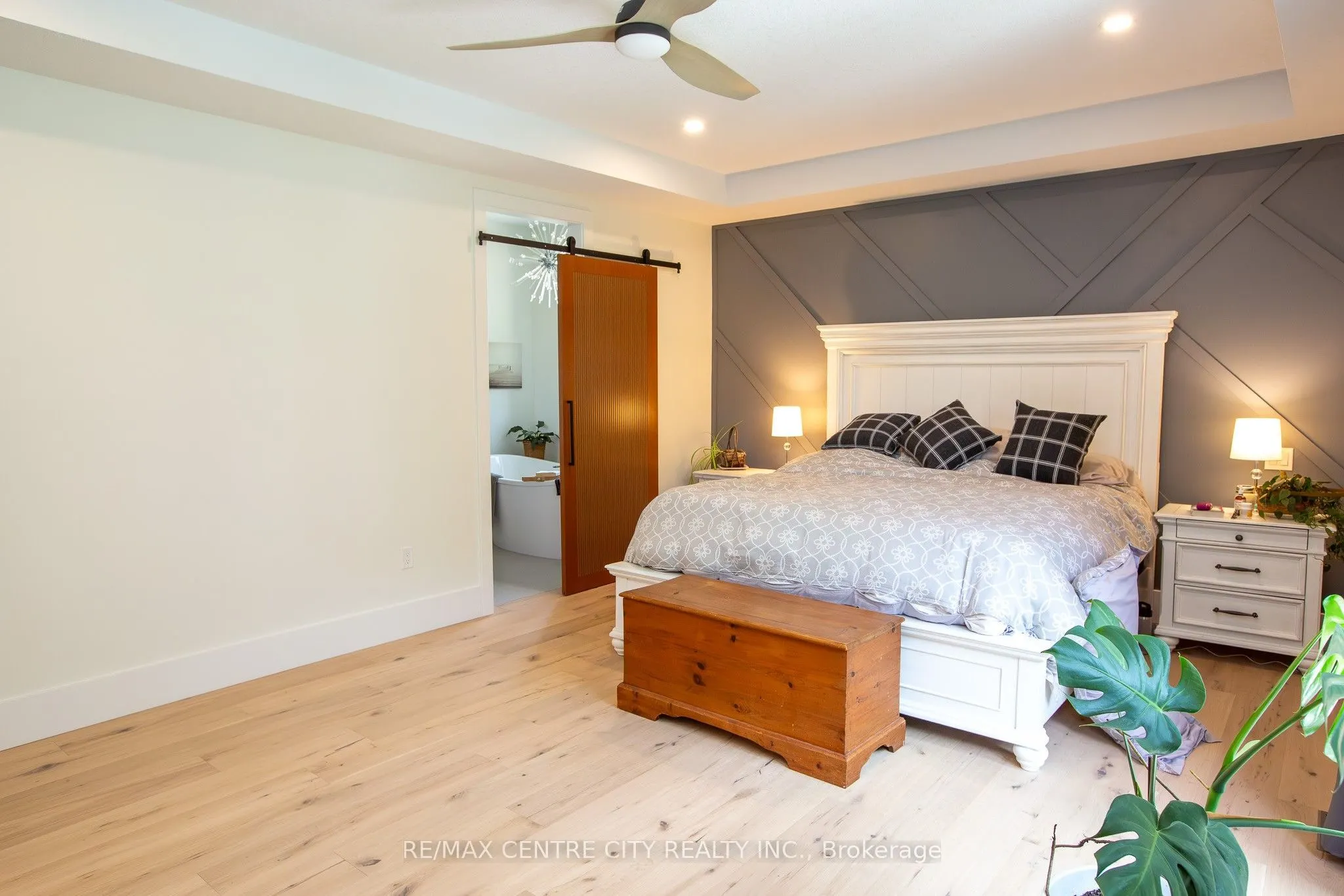 273 Foxborough Place