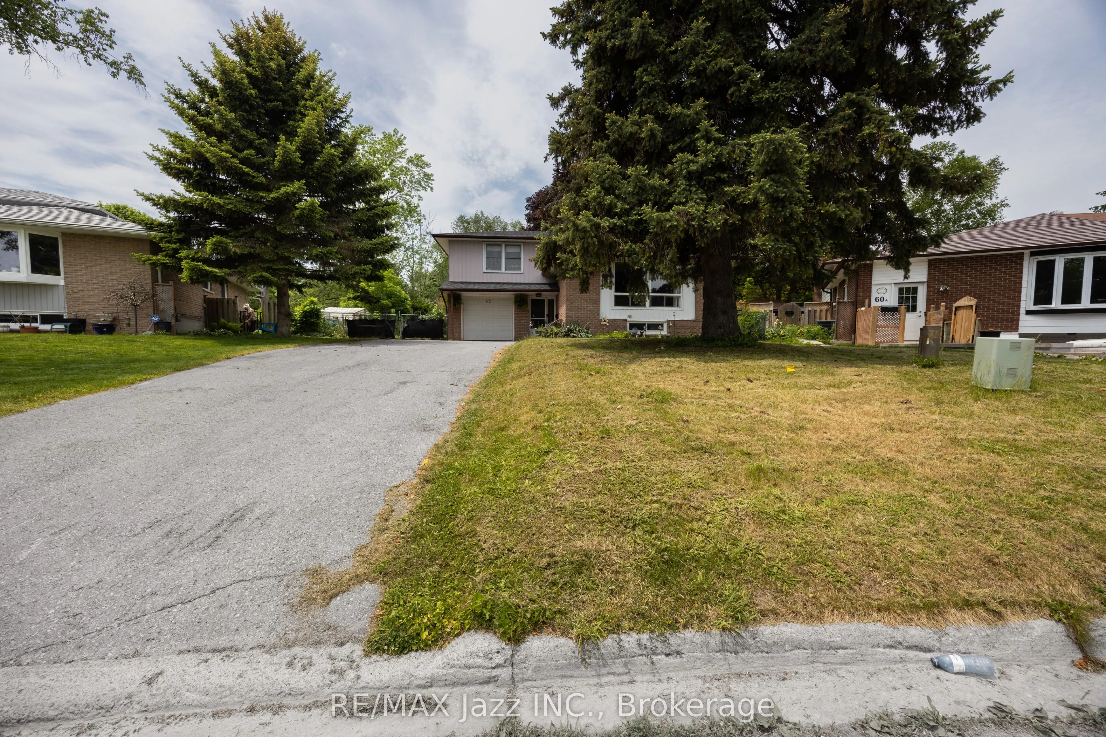 62 Crossley Drive