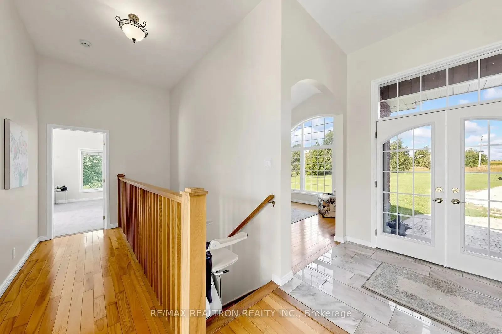 19305 Loyalist Parkway