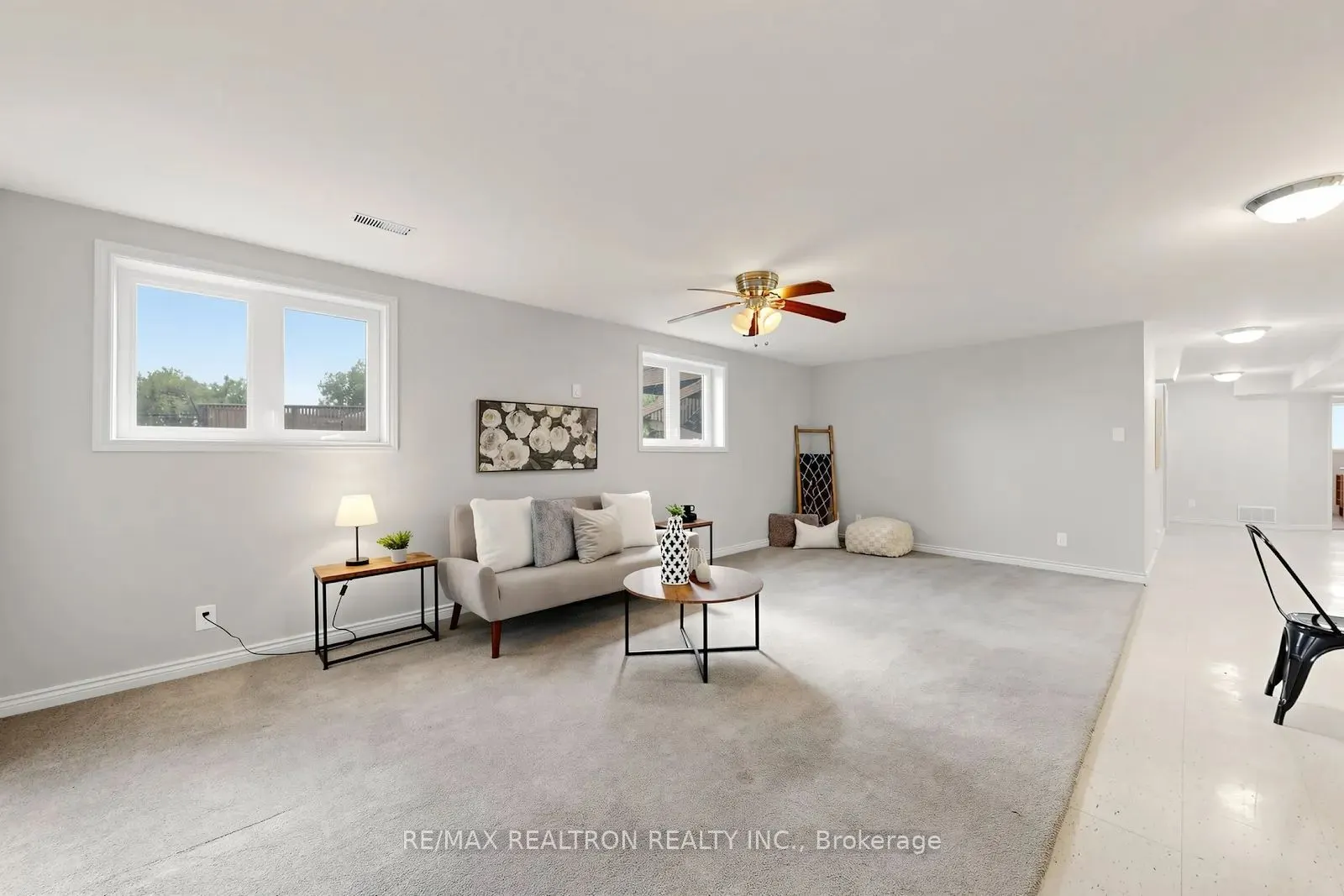 19305 Loyalist Parkway