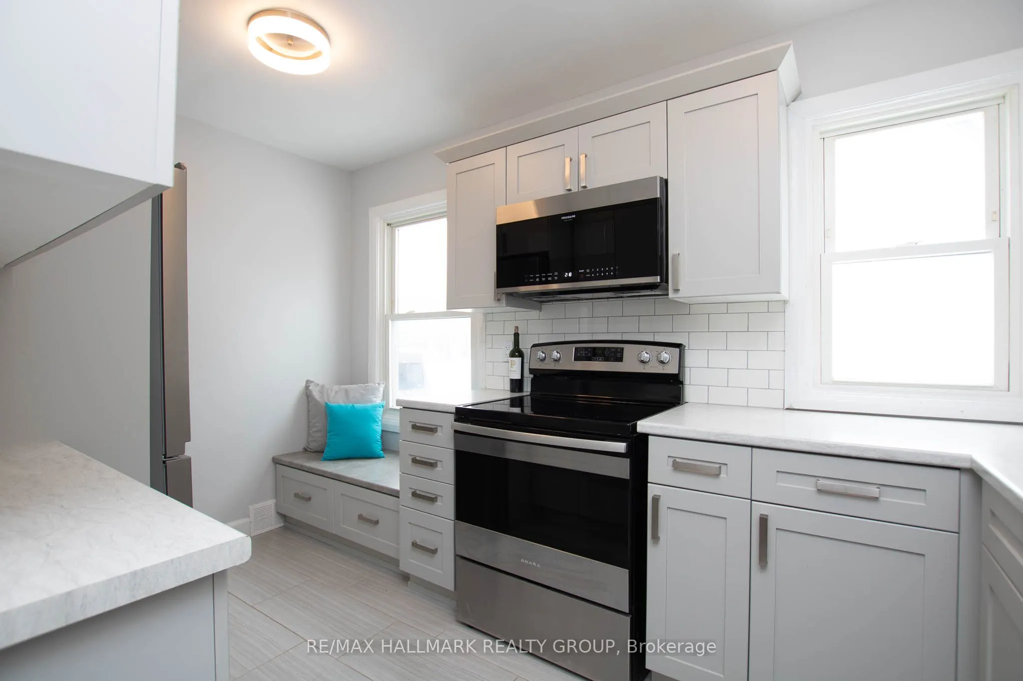 929 Merivale Road
