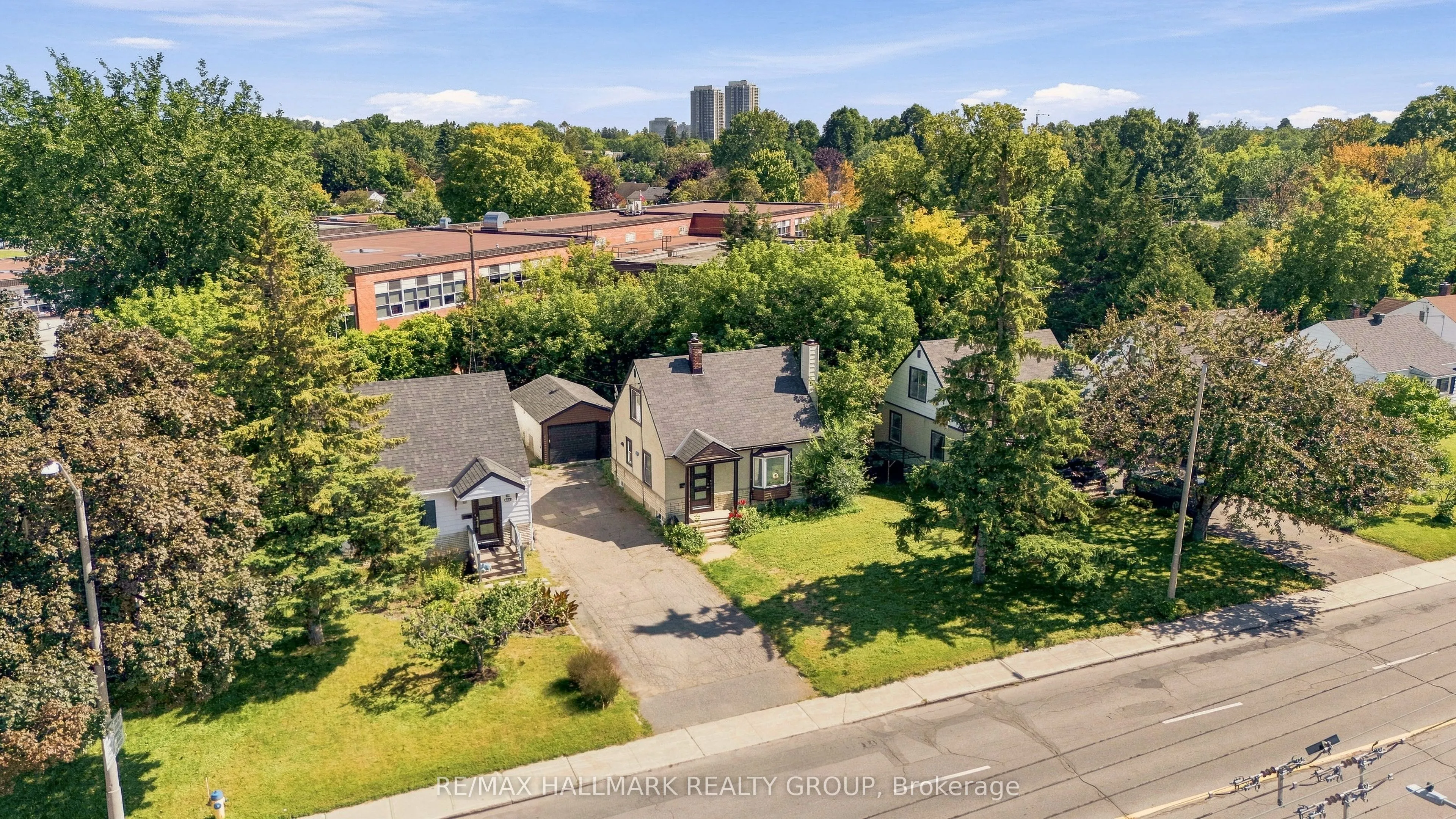 929 Merivale Road