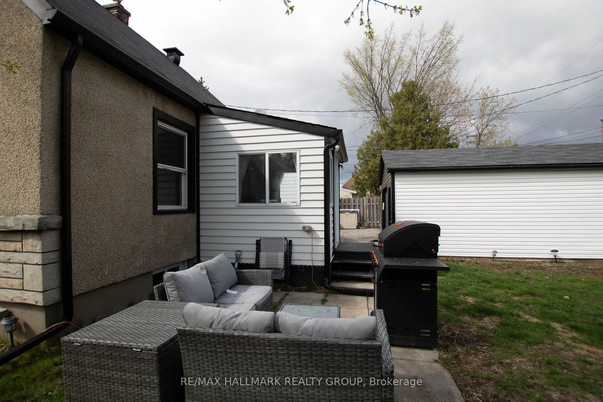 929 Merivale Road