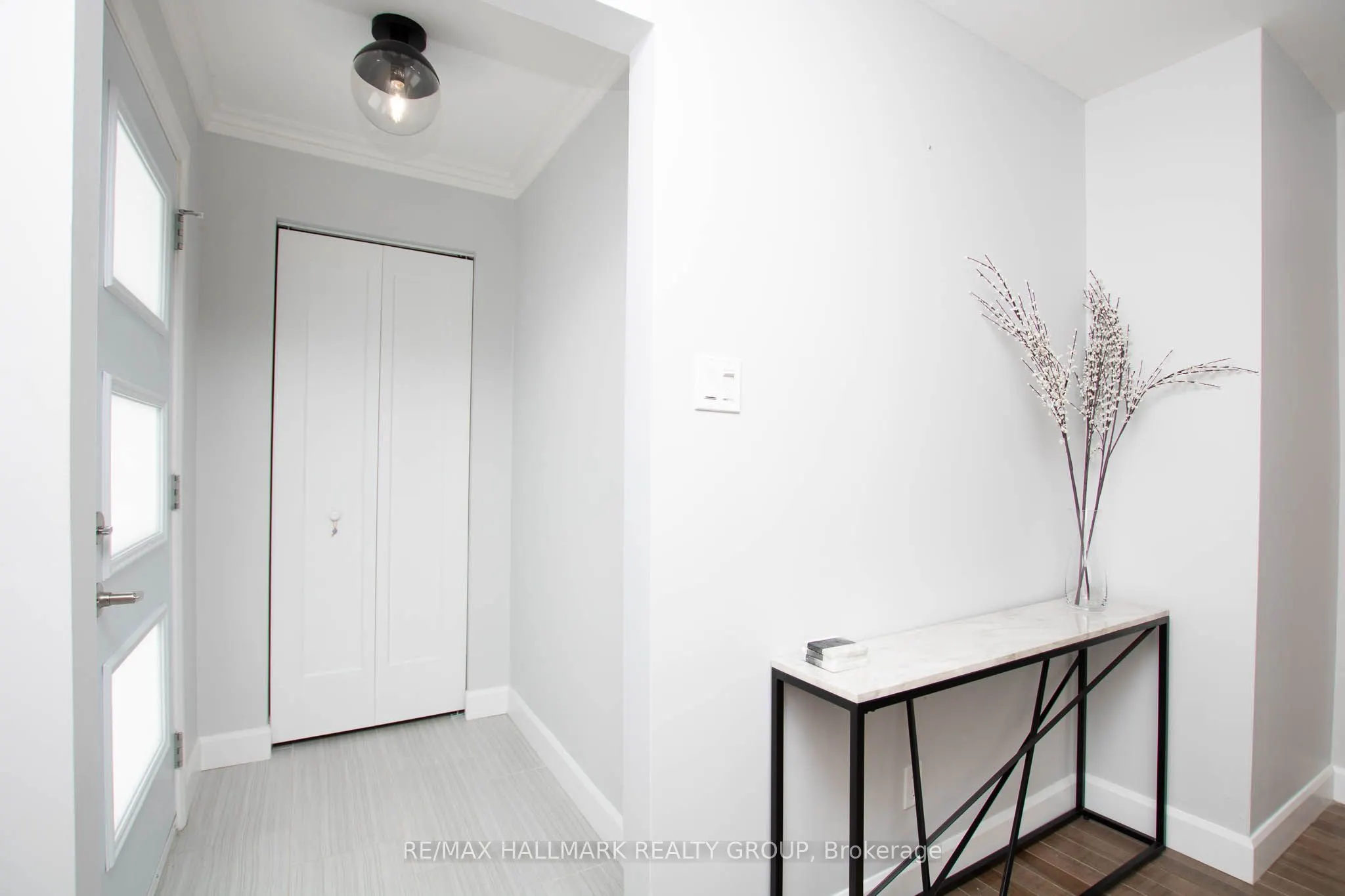 929 Merivale Road