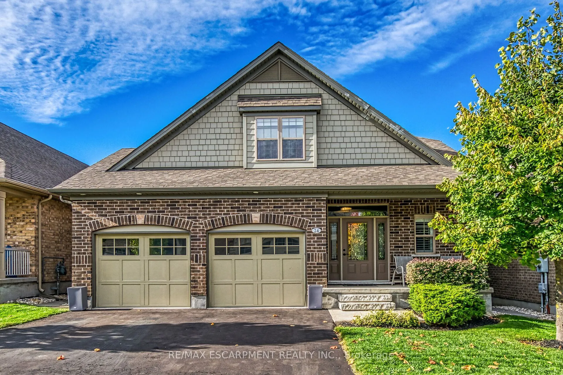 24 CHESTNUT Drive