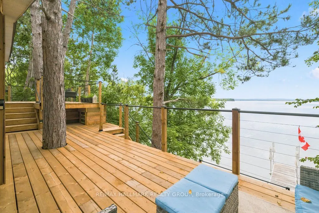 555 Island View Drive