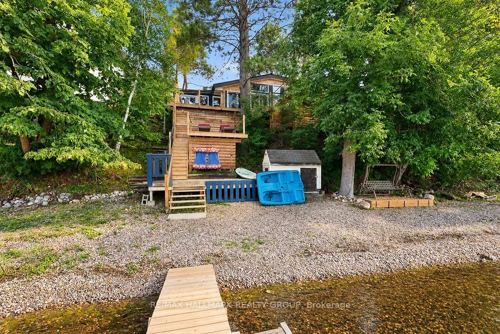 555 Island View Drive