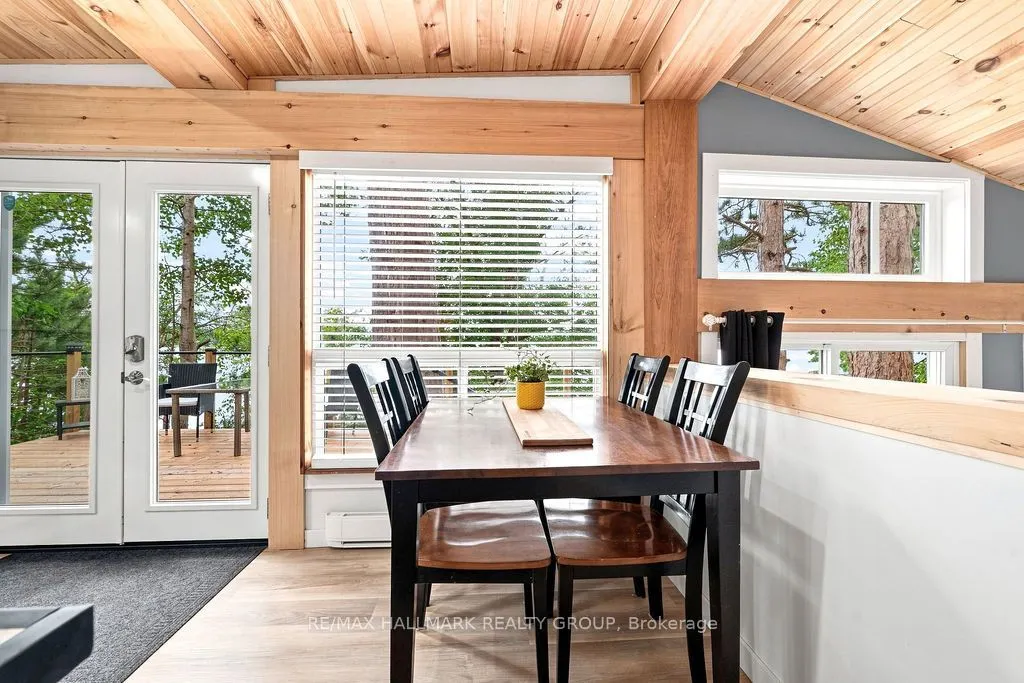 555 Island View Drive
