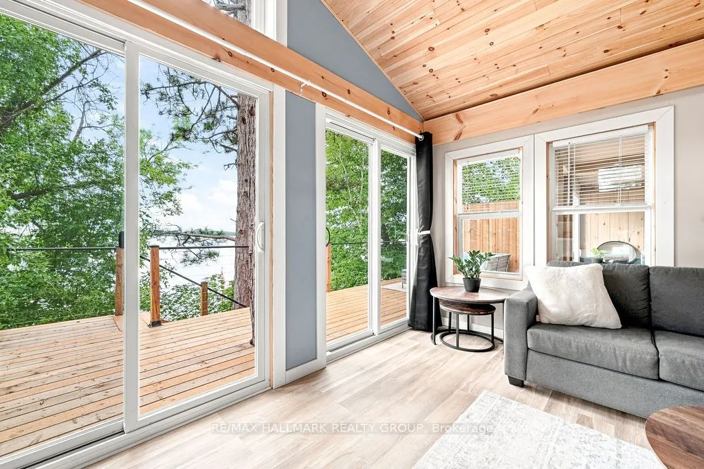 555 Island View Drive