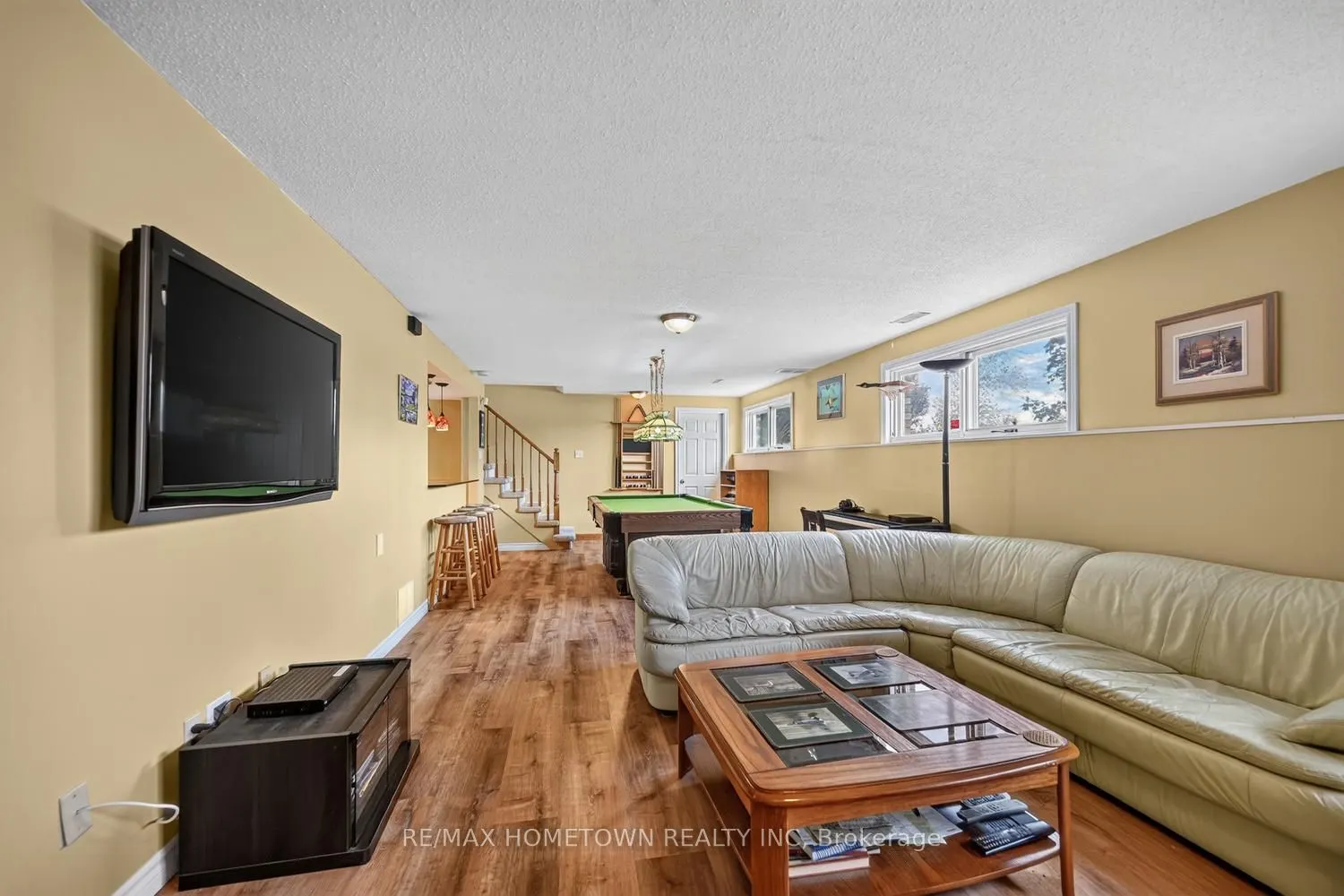 5873 Rideau Valley Drive N