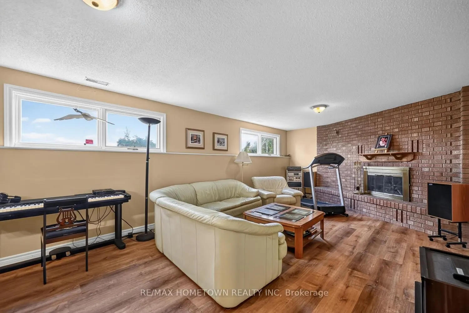 5873 Rideau Valley Drive N