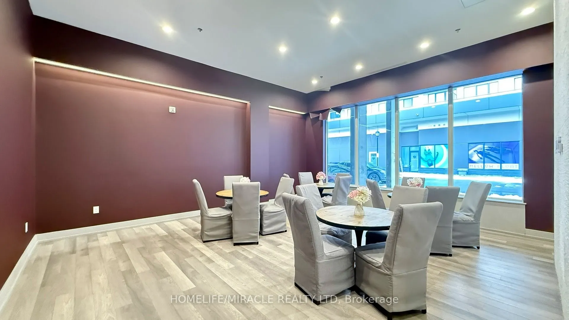 560 North service Road #607