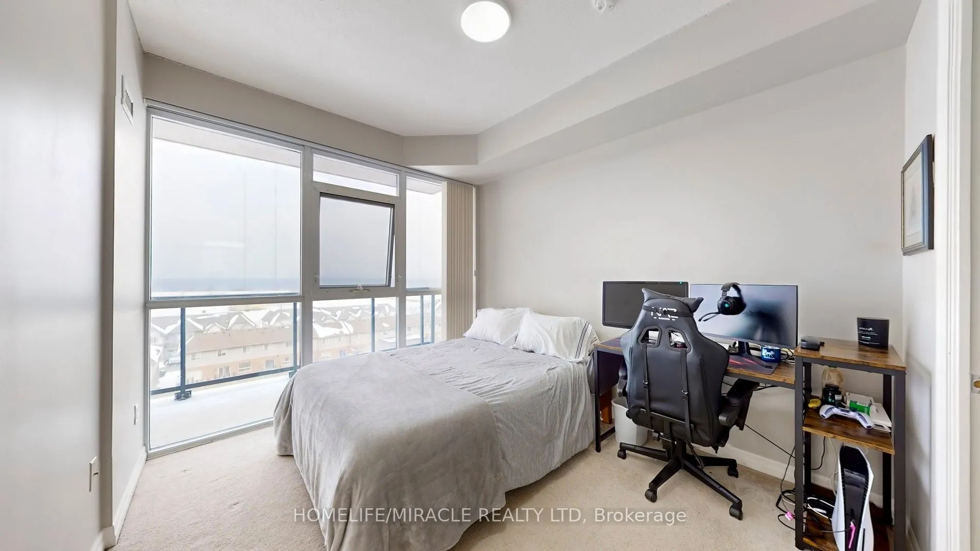 560 North service Road #607