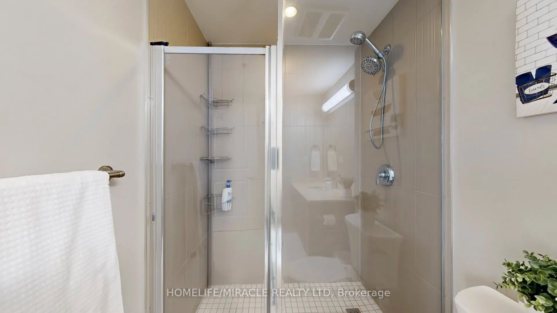 560 North service Road #607