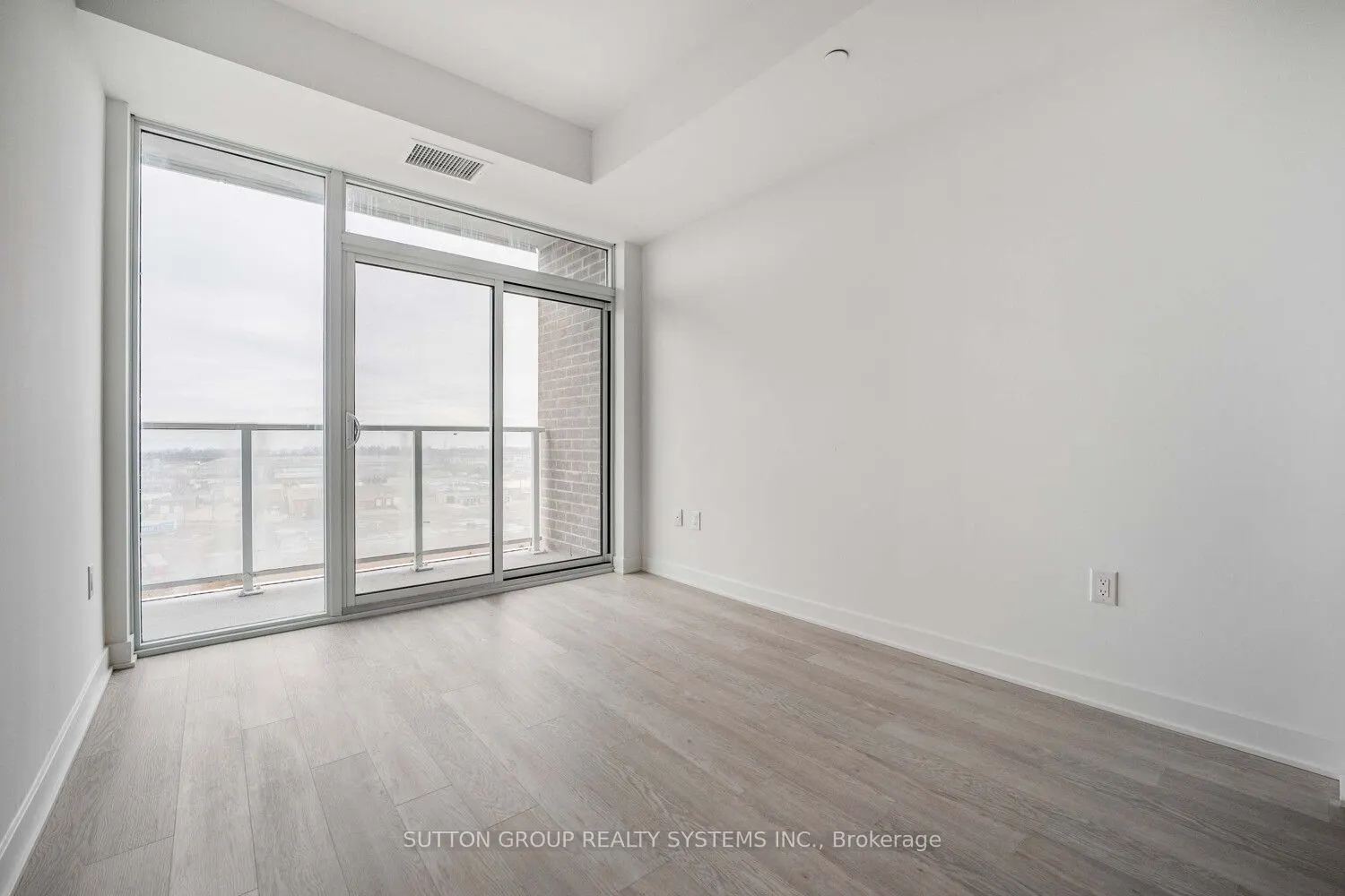 2782 Barton Street E #911
