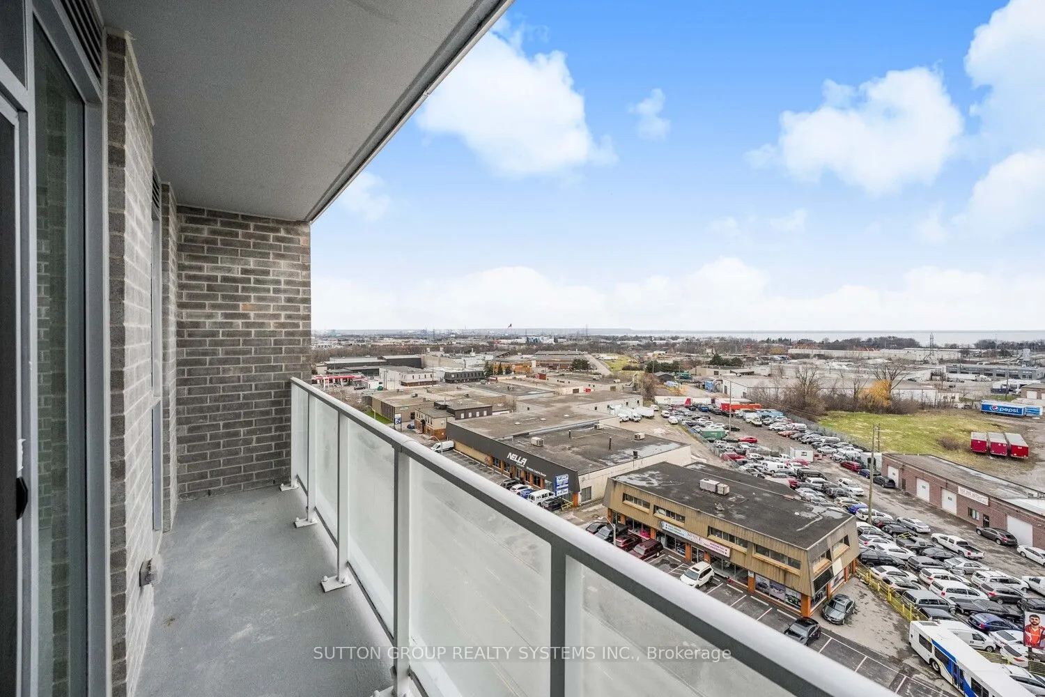 2782 Barton Street E #911