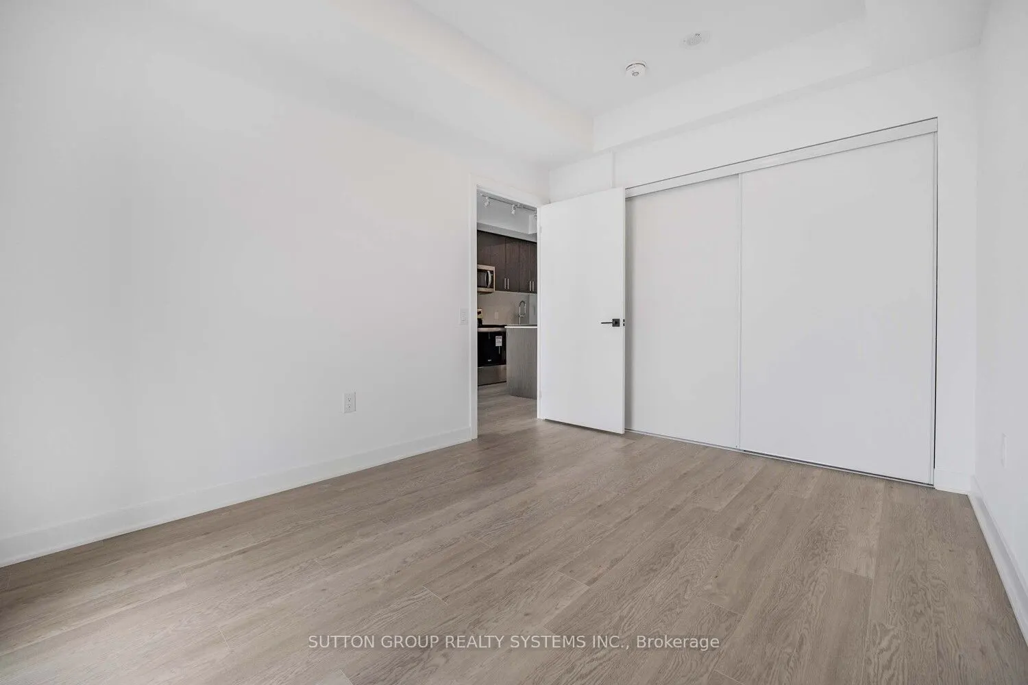 2782 Barton Street E #911