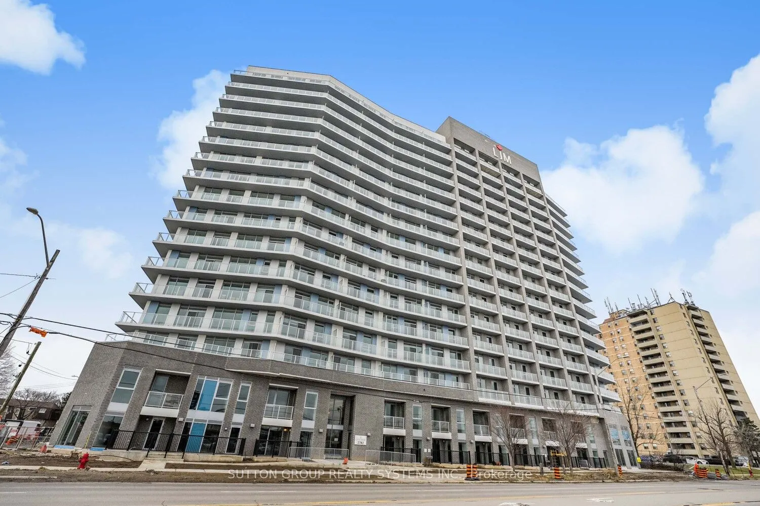 2782 Barton Street E #911