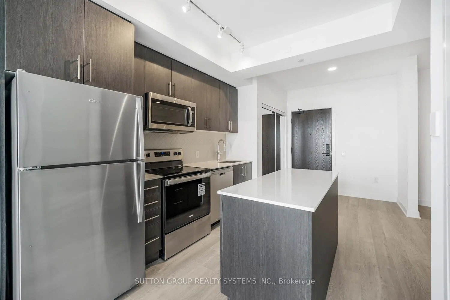 2782 Barton Street E #911