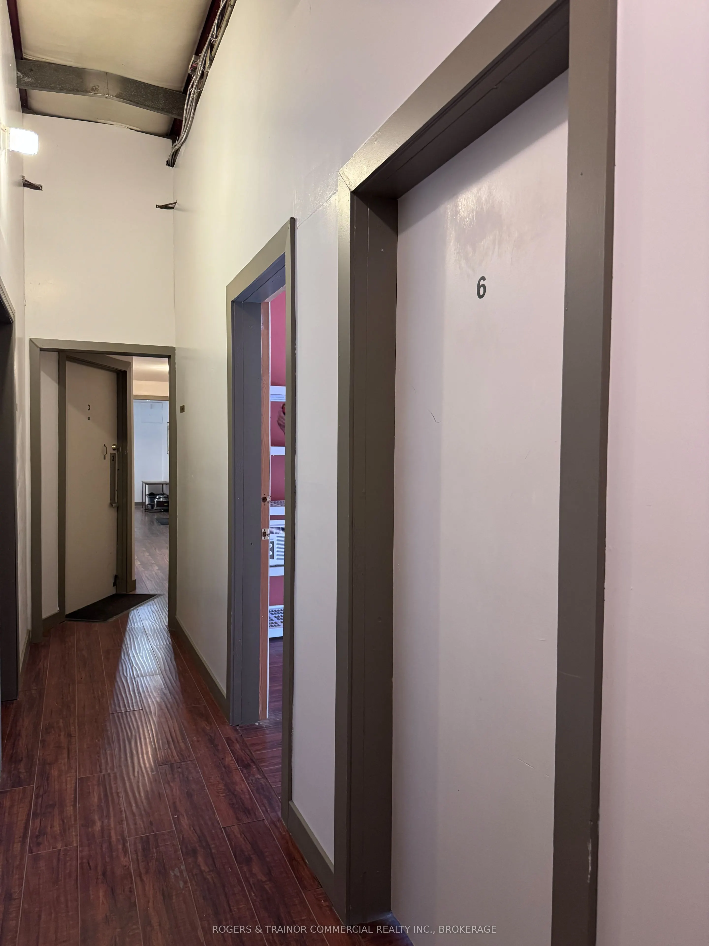 14 Cataraqui Street #5