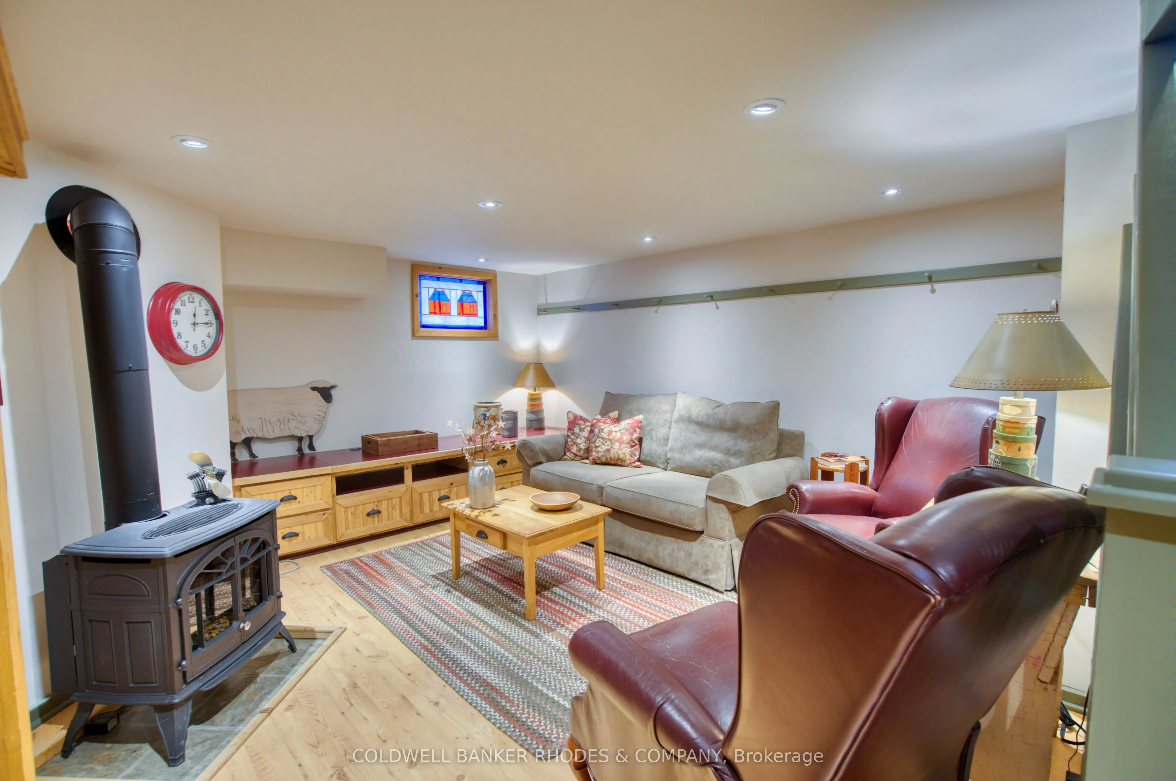 1329 Larose Avenue