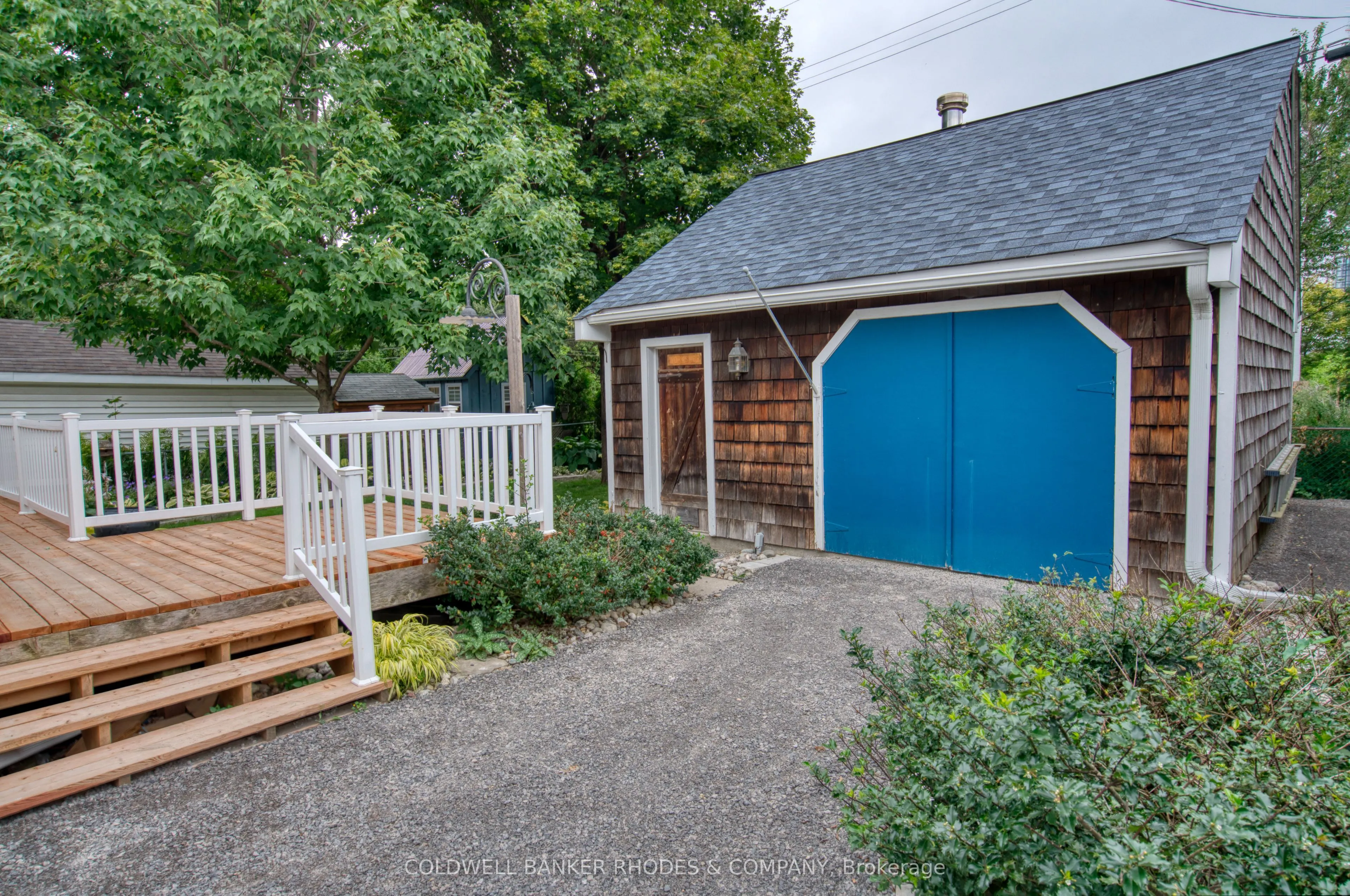 1329 Larose Avenue