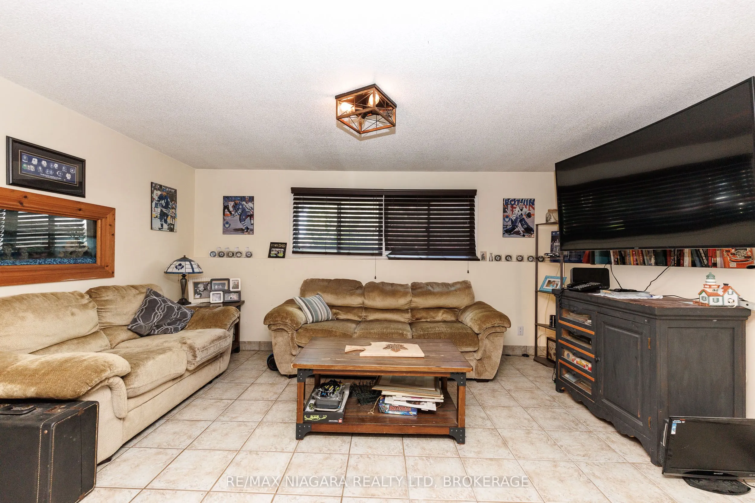 88 Pleasant Avenue N