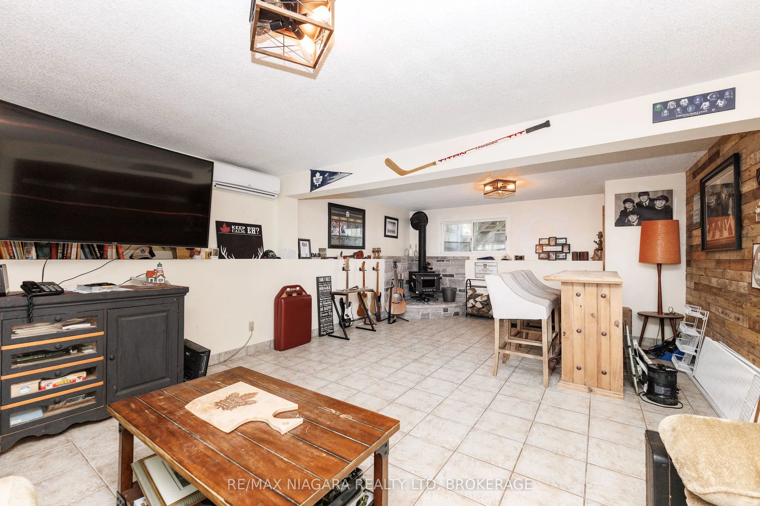 88 Pleasant Avenue N