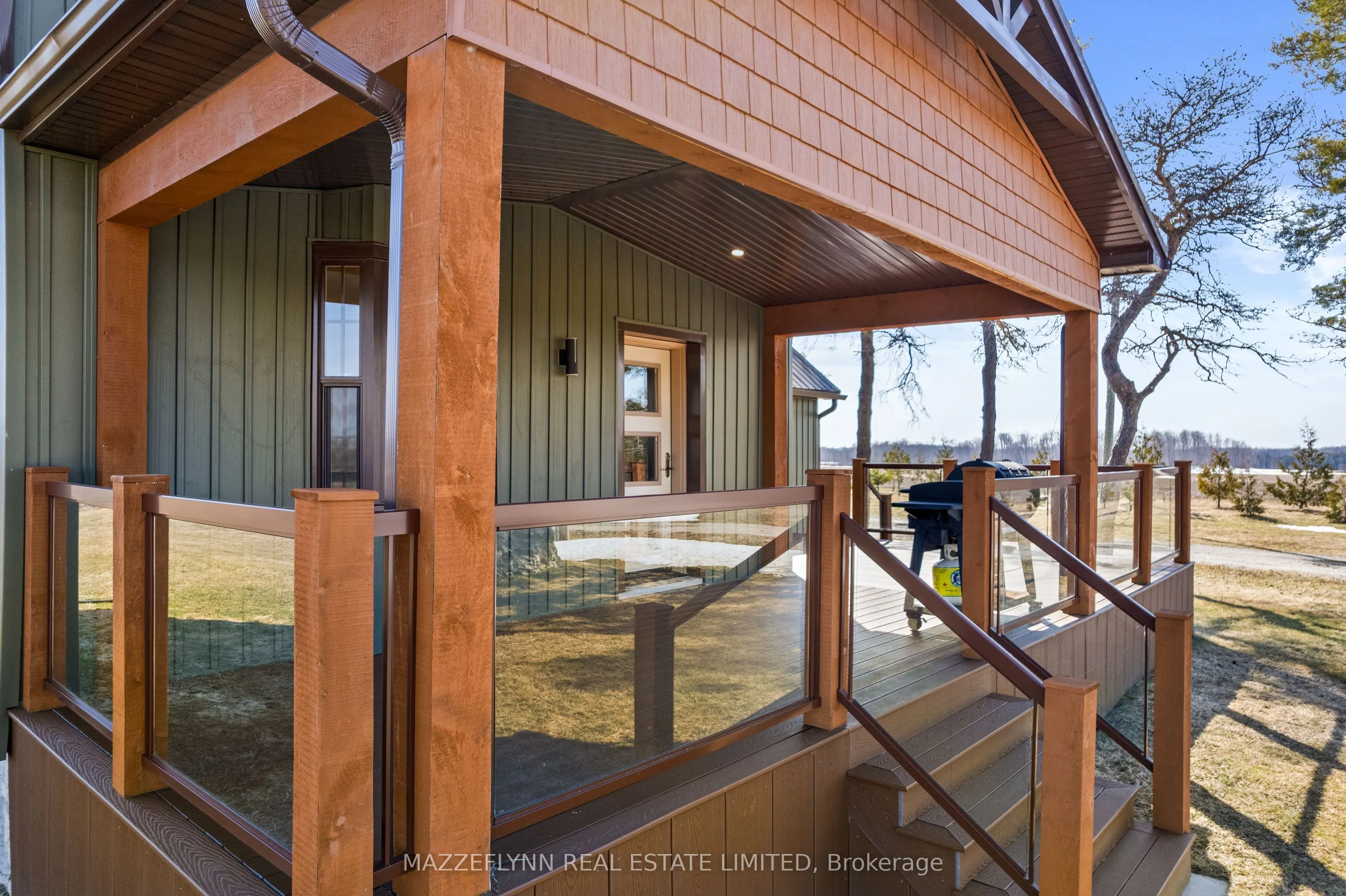 402558 Grey Road 17 Road