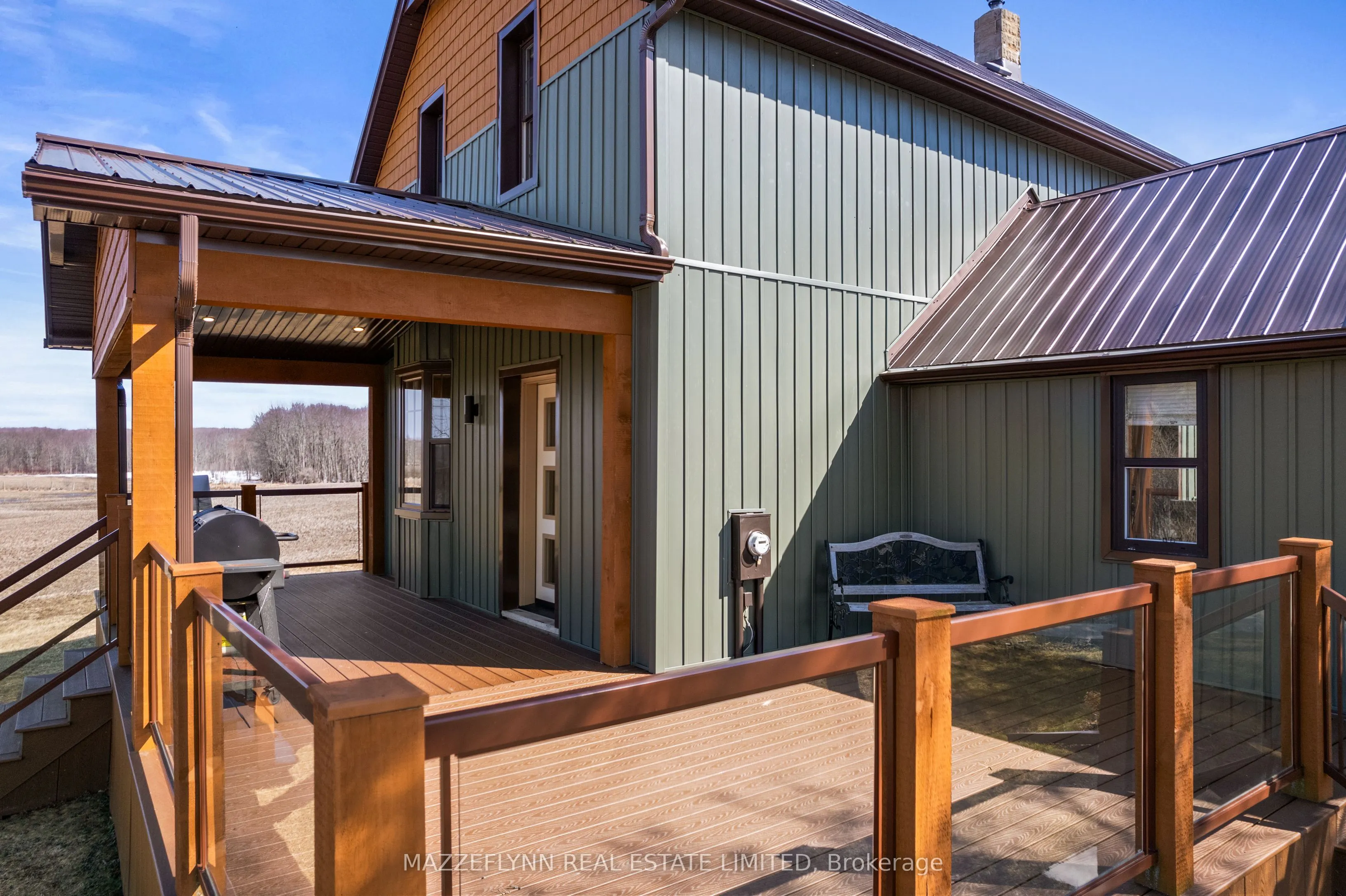 402558 Grey Road 17 Road