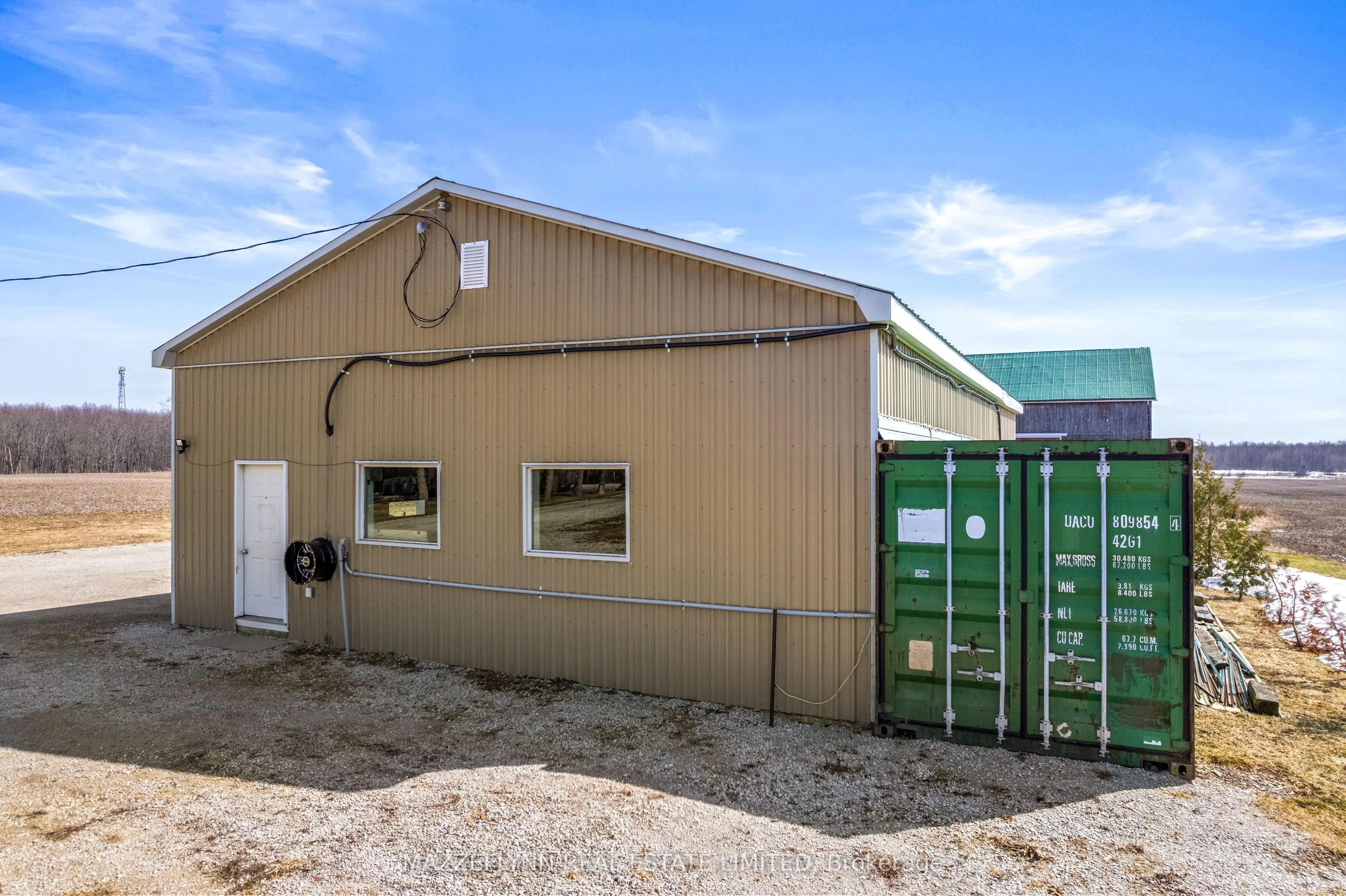 402558 Grey Road 17 Road