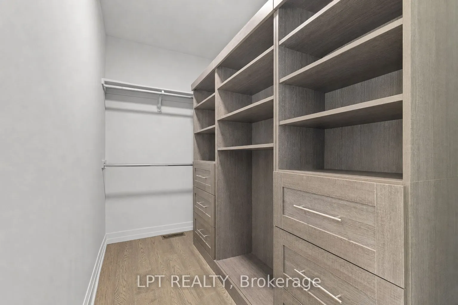 449 Bulmers Road